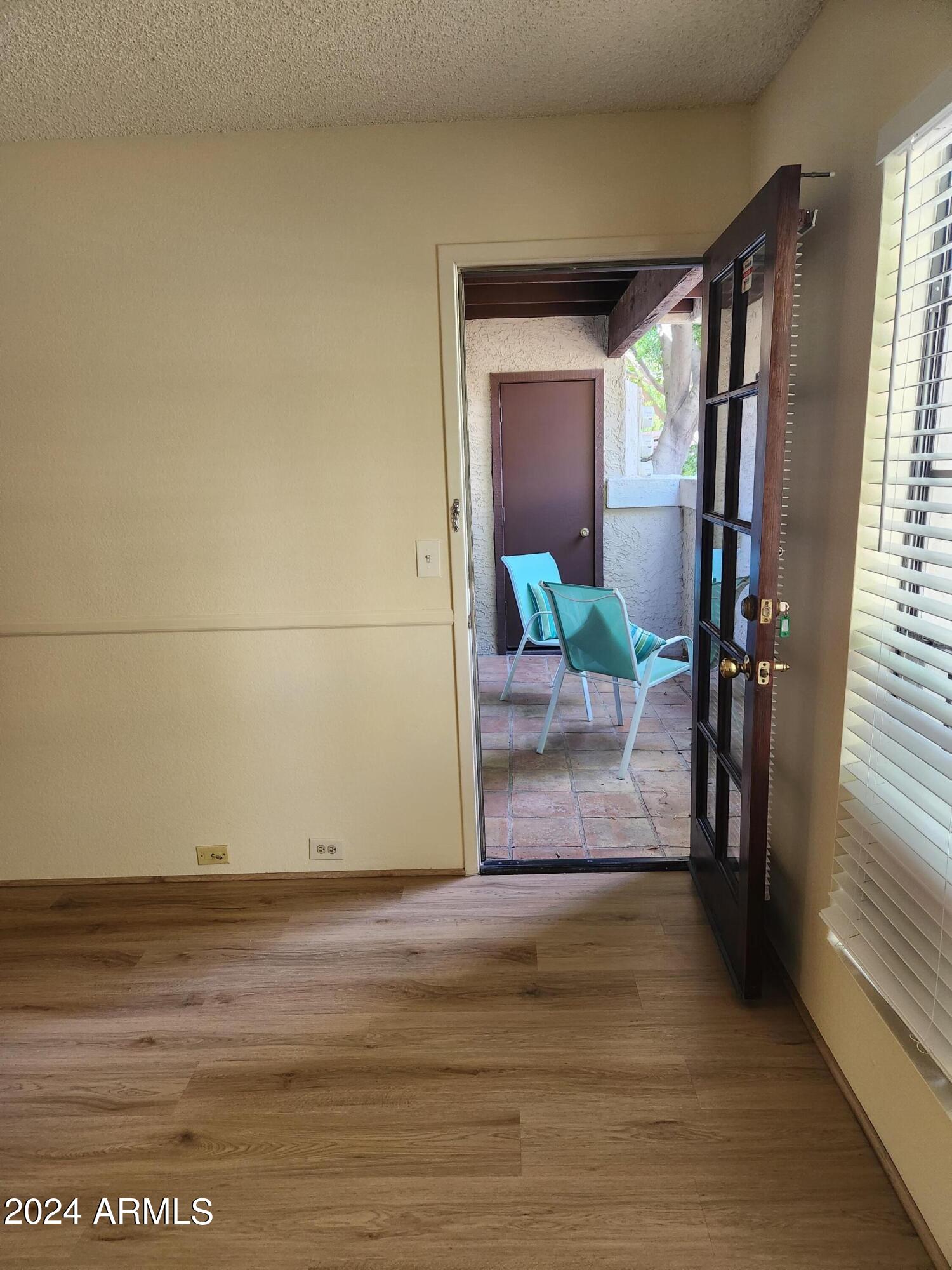 7557 N DREAMY DRAW Drive, 103