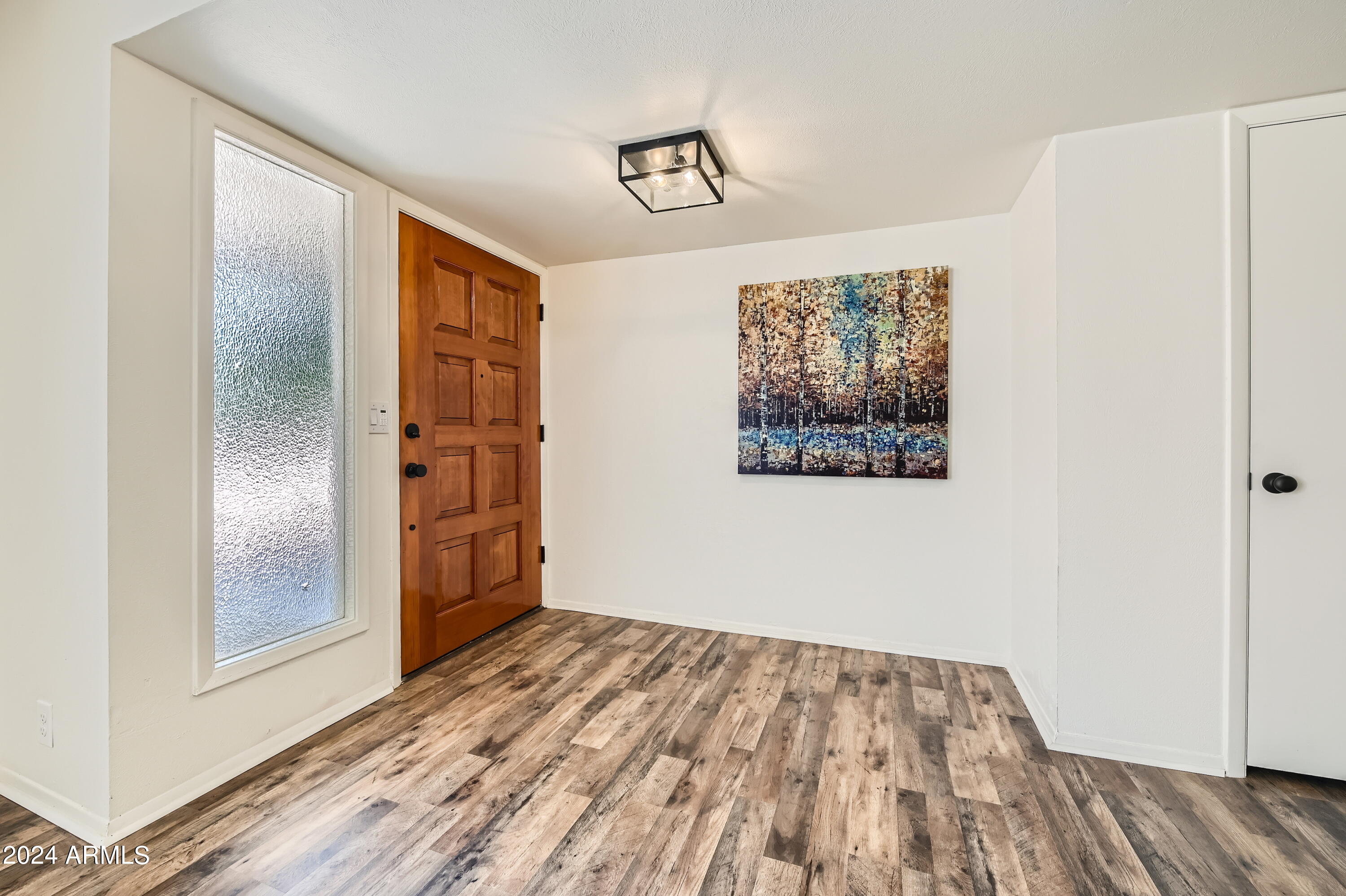 308 N PIONEER