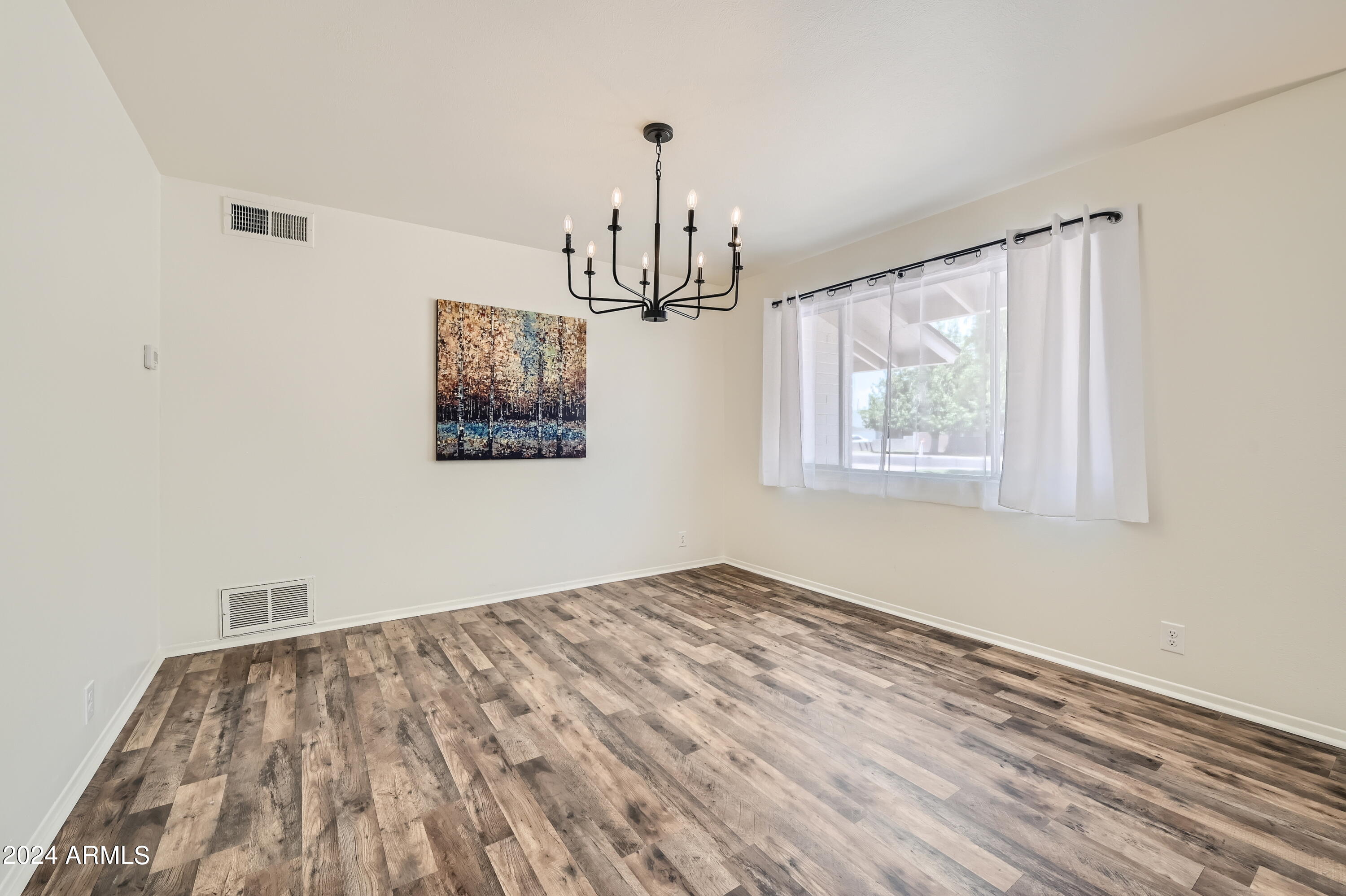 308 N PIONEER
