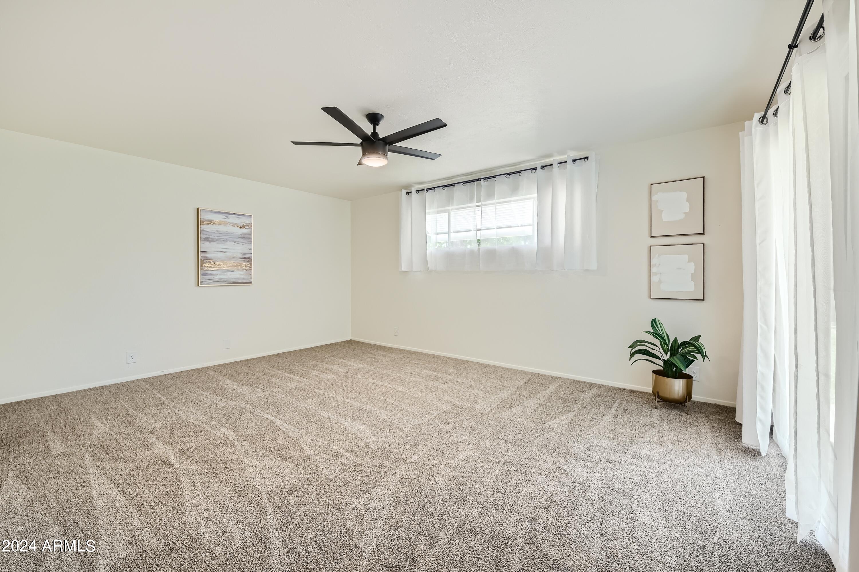308 N PIONEER