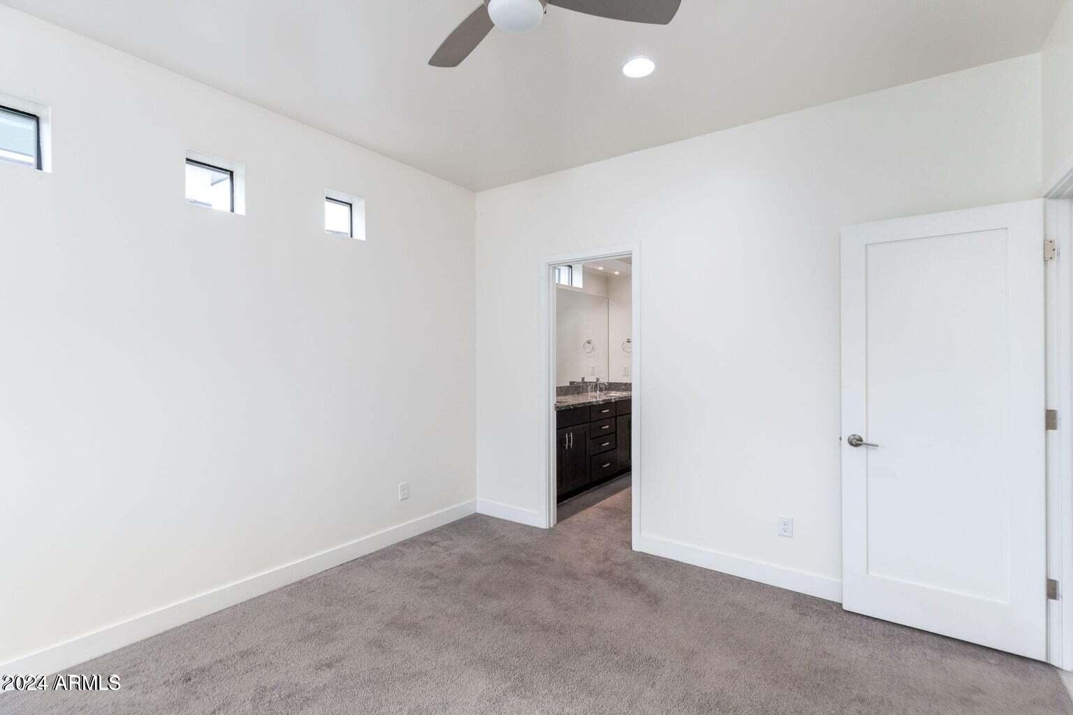 1301 W 4TH Street, 1008