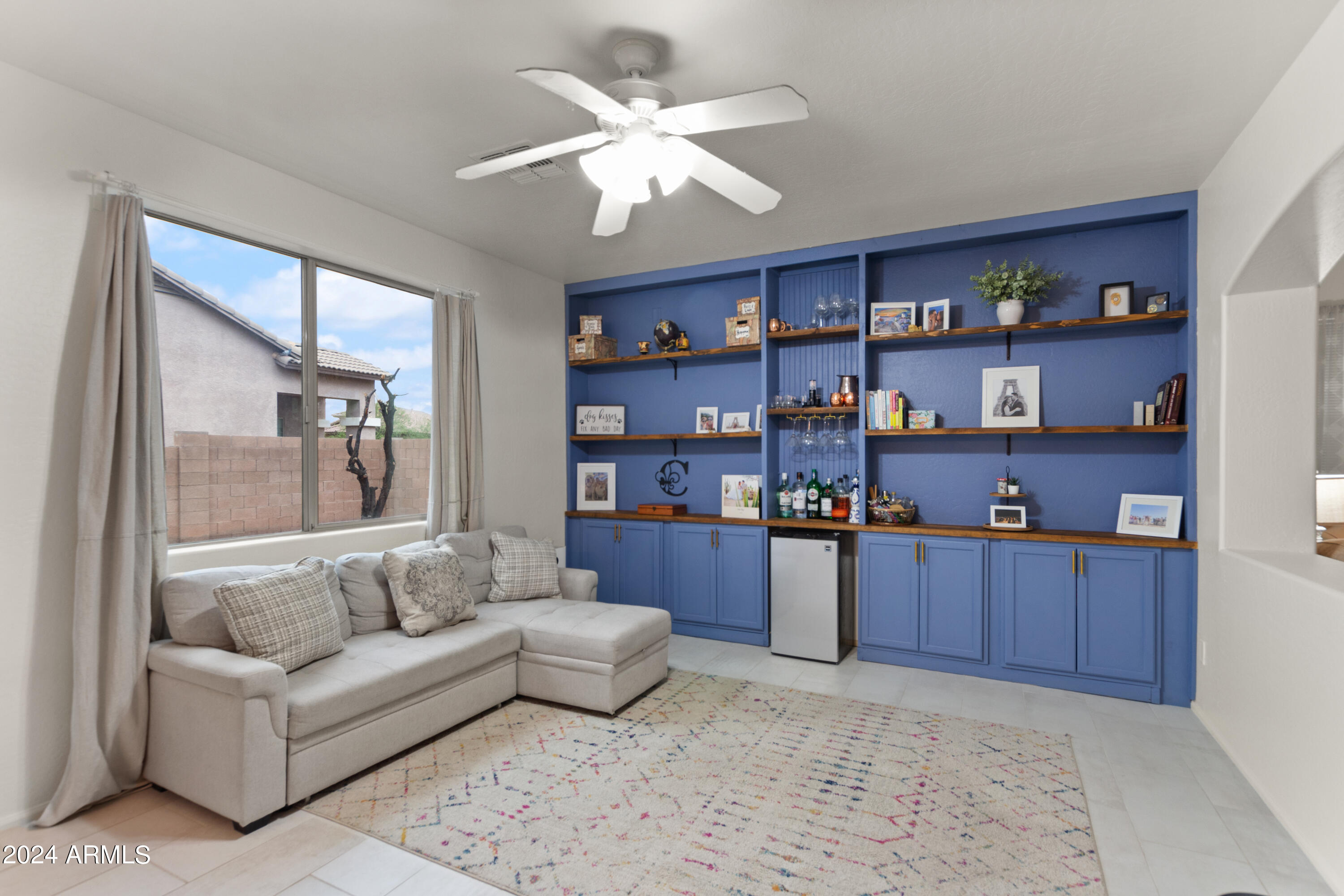 6230 S Cottonfields Lane