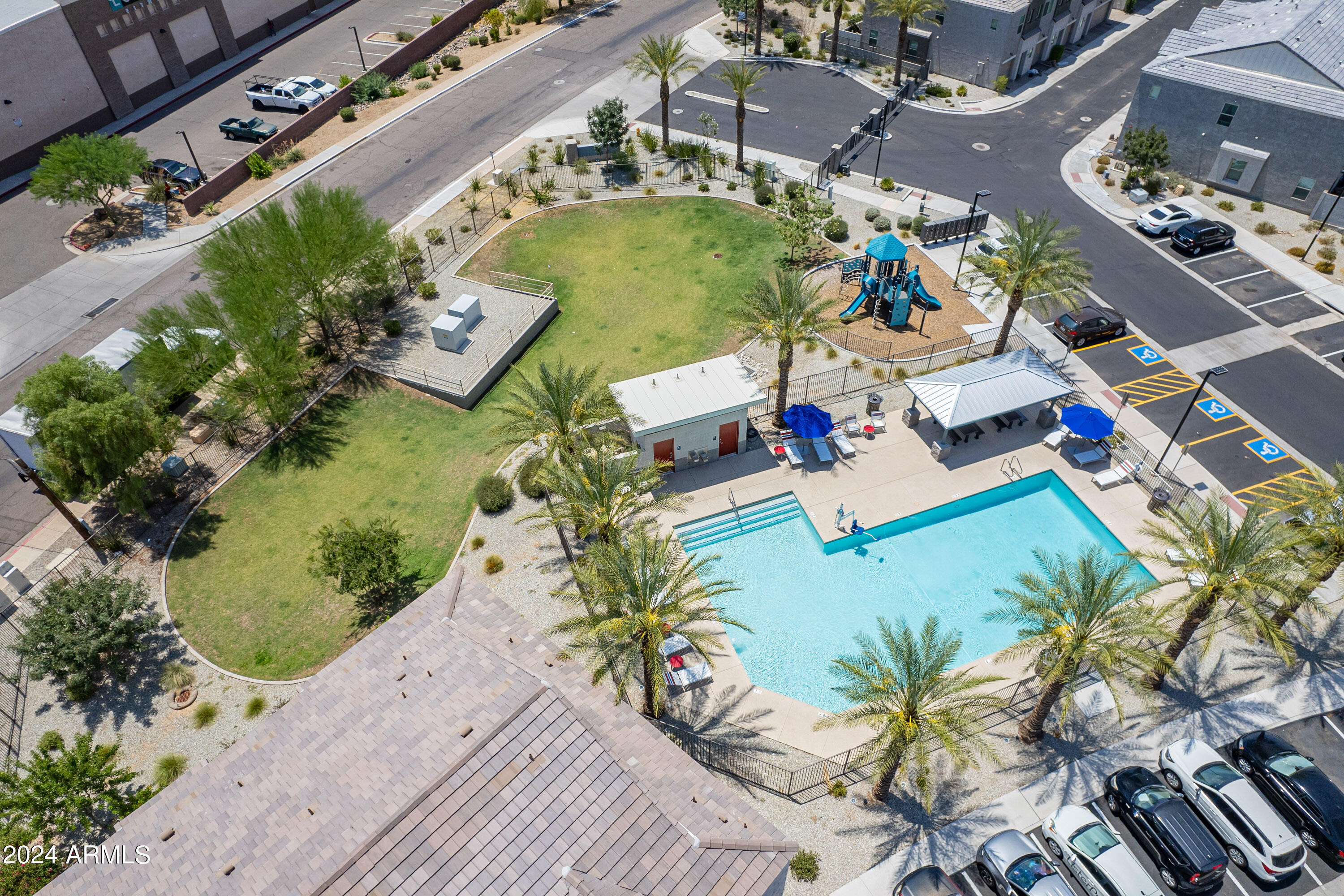 2157 W Harmont Drive