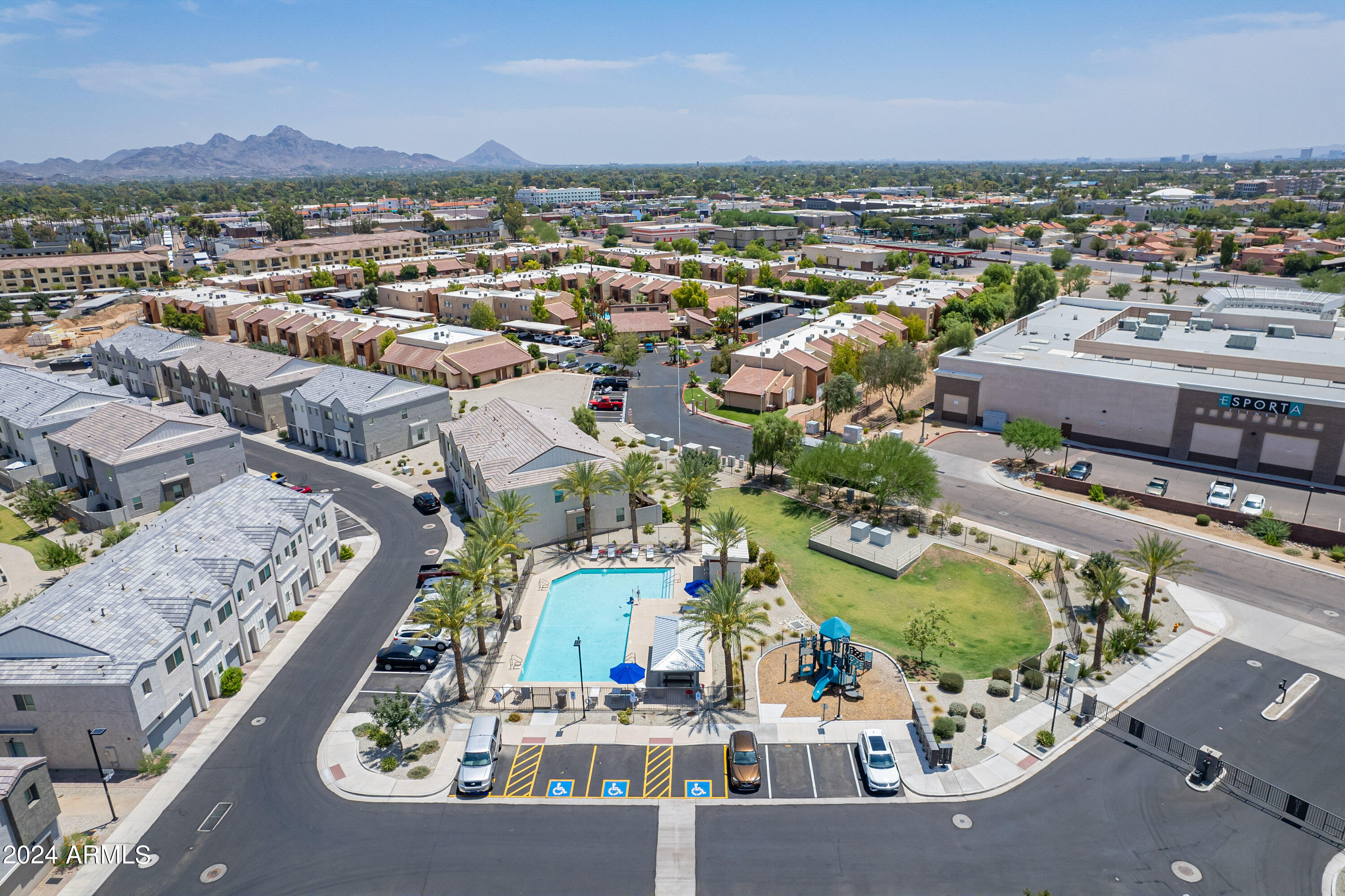 2157 W Harmont Drive