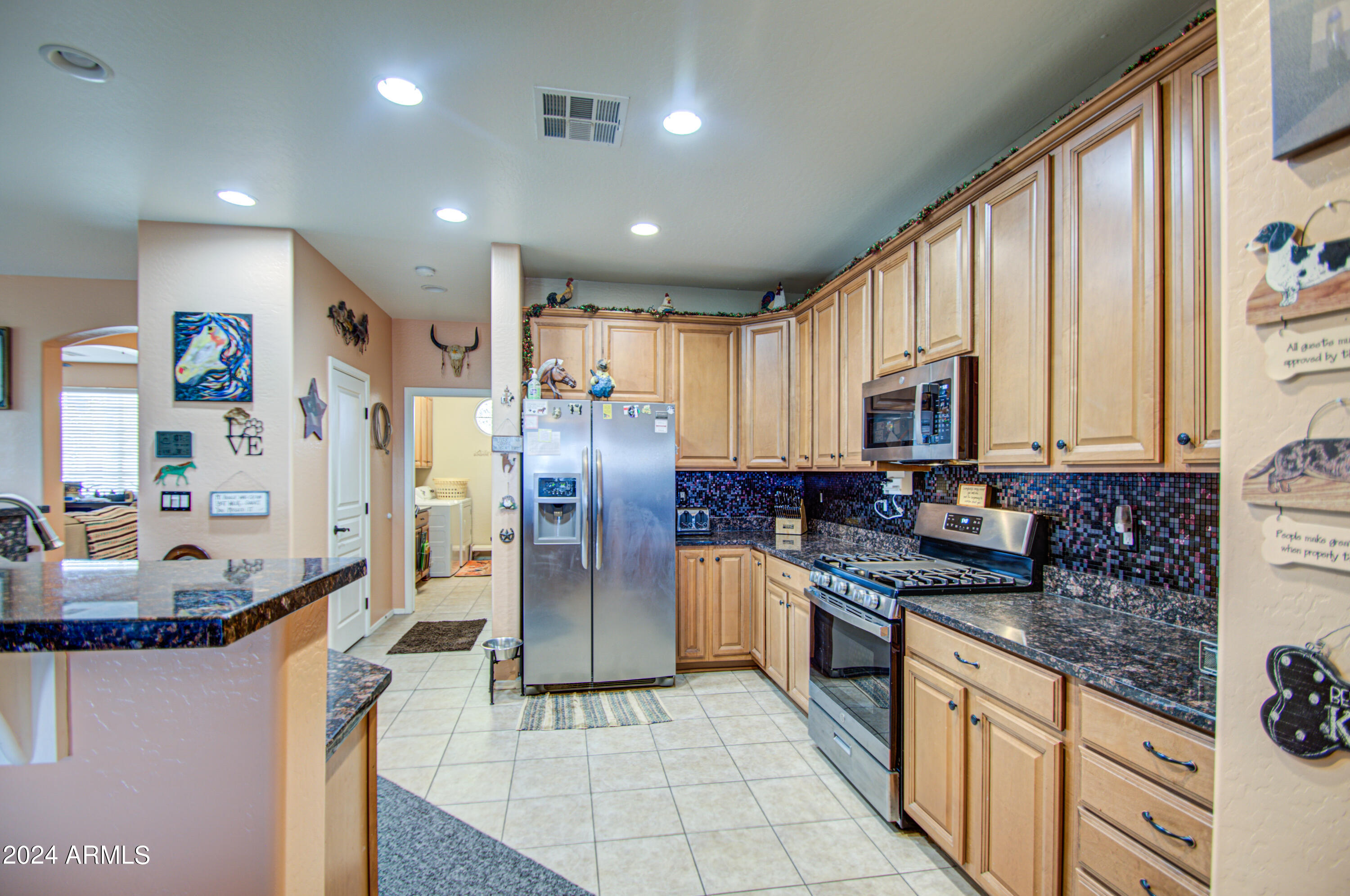 731 E PASTURE CANYON Drive