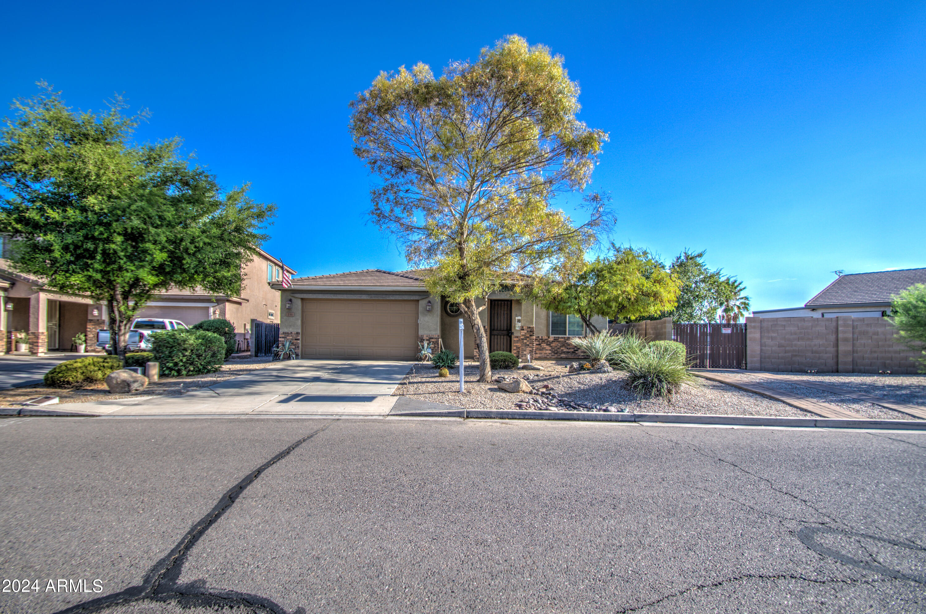 731 E PASTURE CANYON Drive