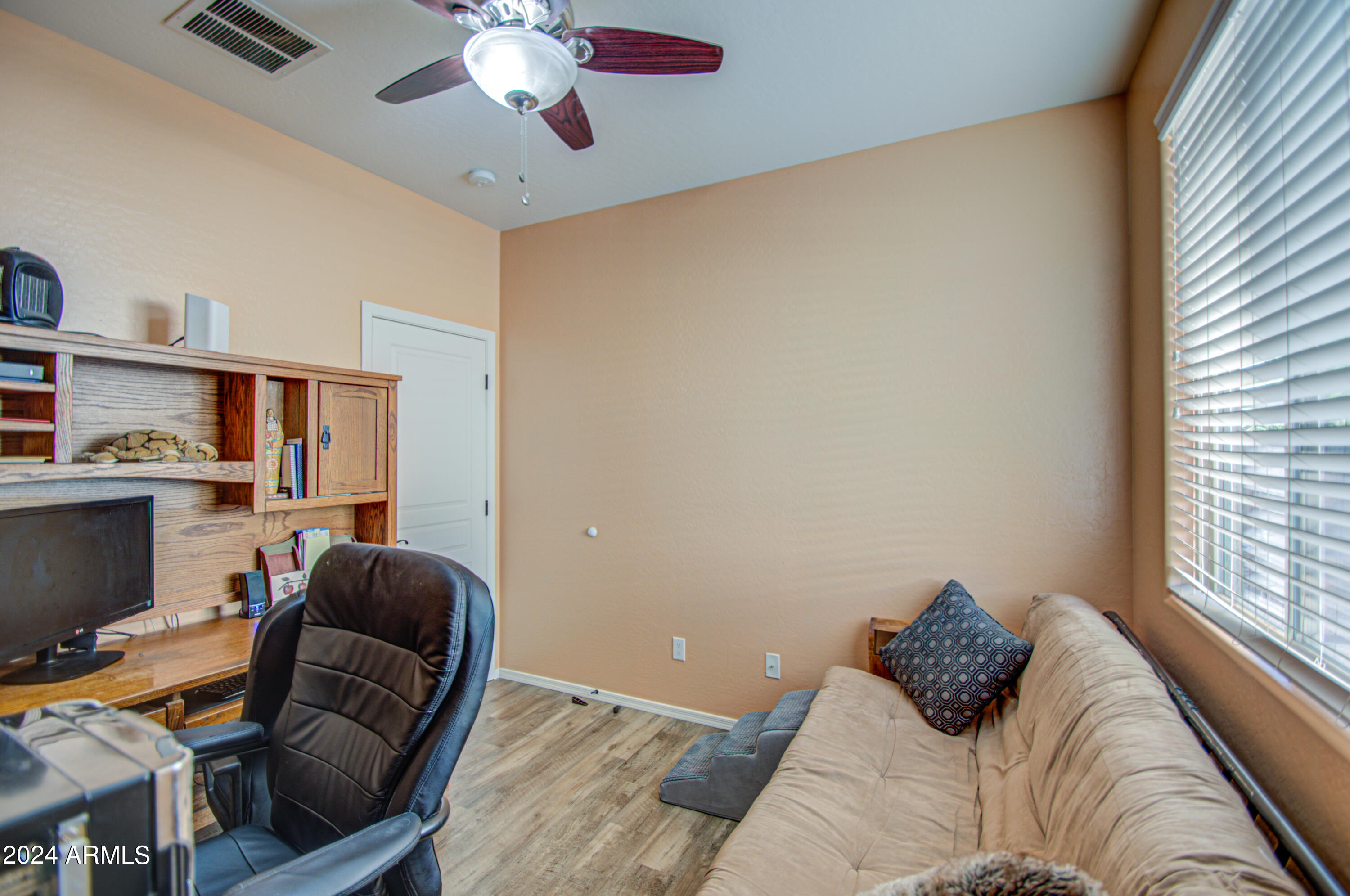 731 E PASTURE CANYON Drive