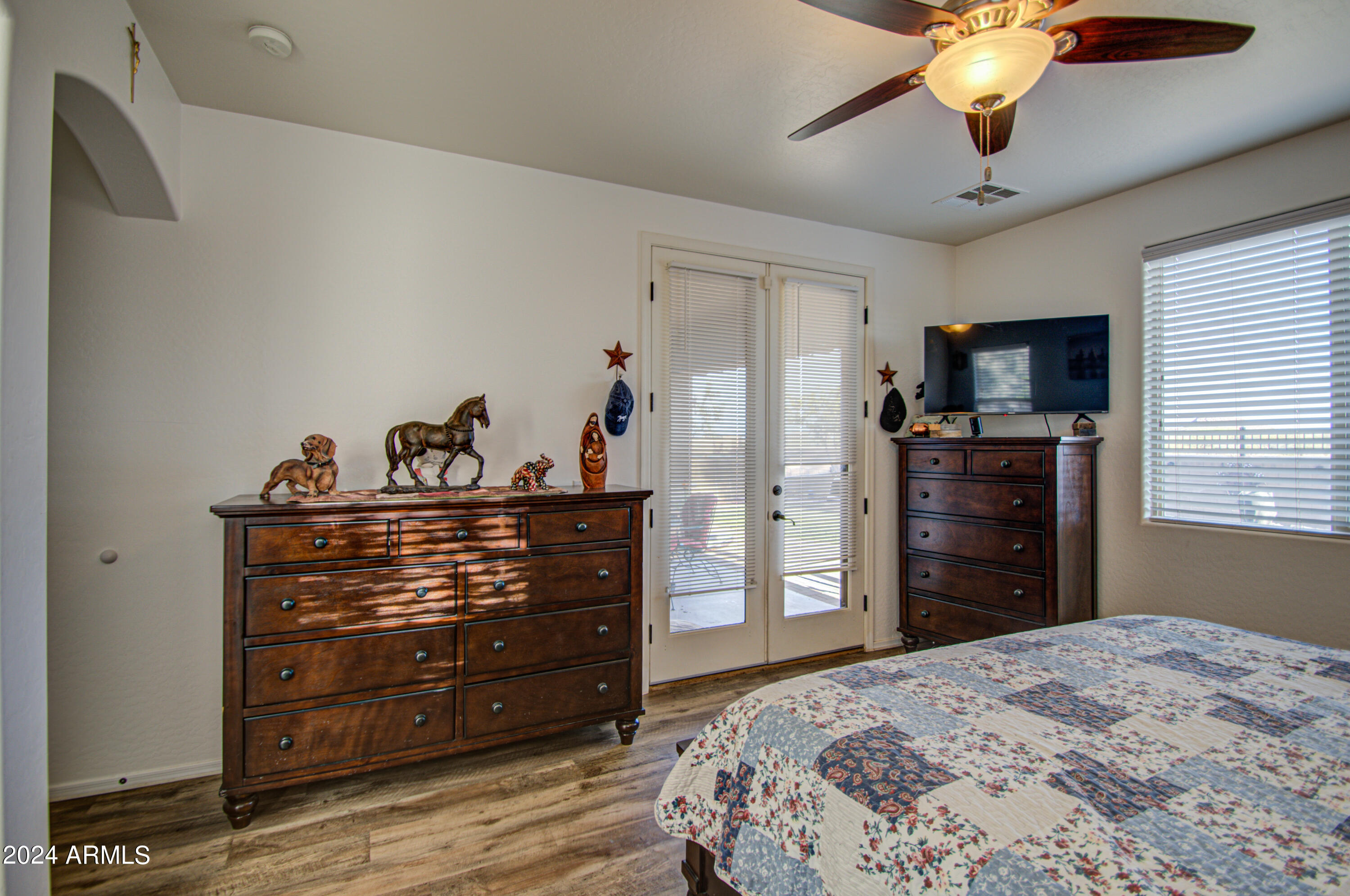 731 E PASTURE CANYON Drive