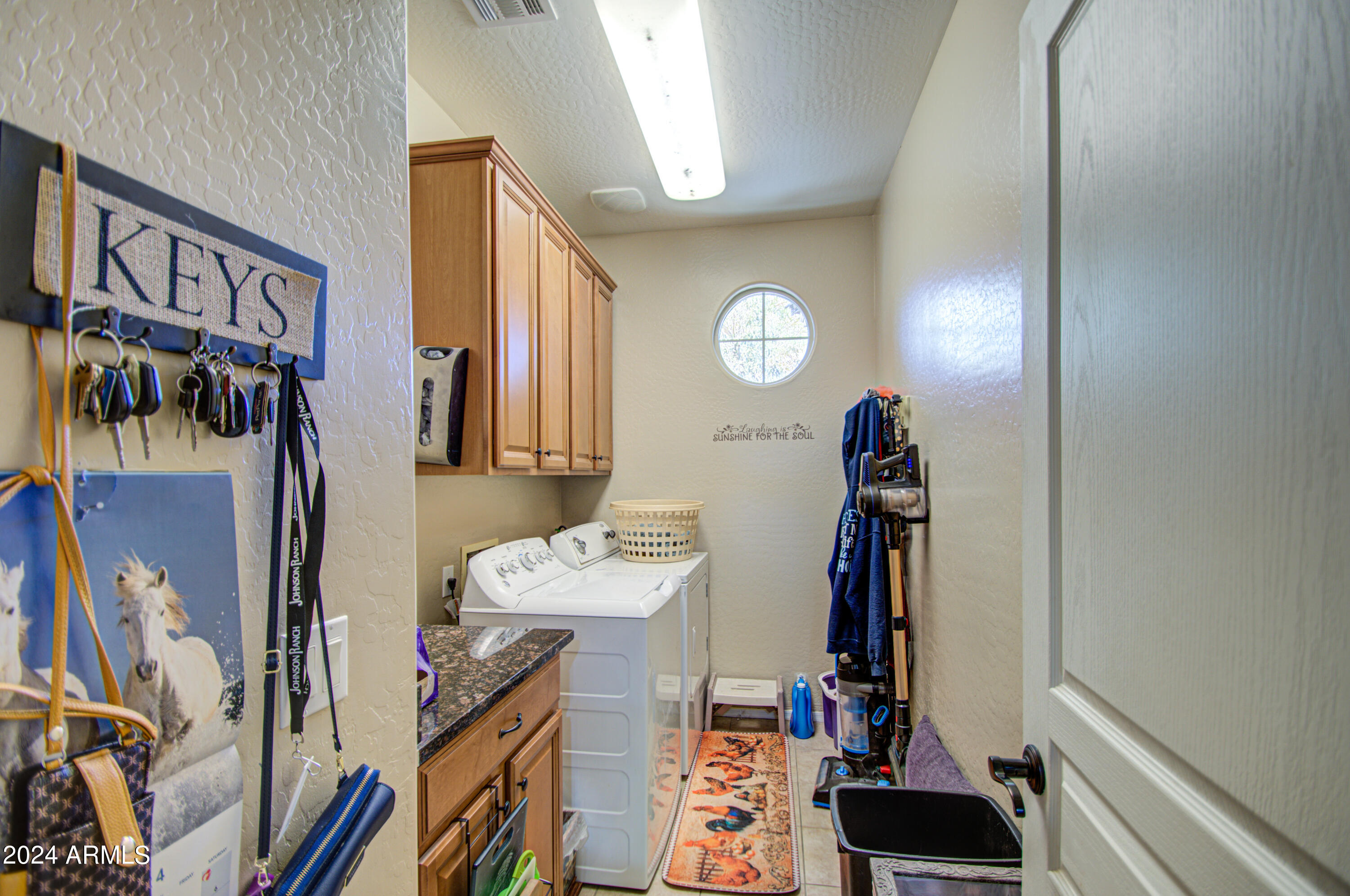 731 E PASTURE CANYON Drive