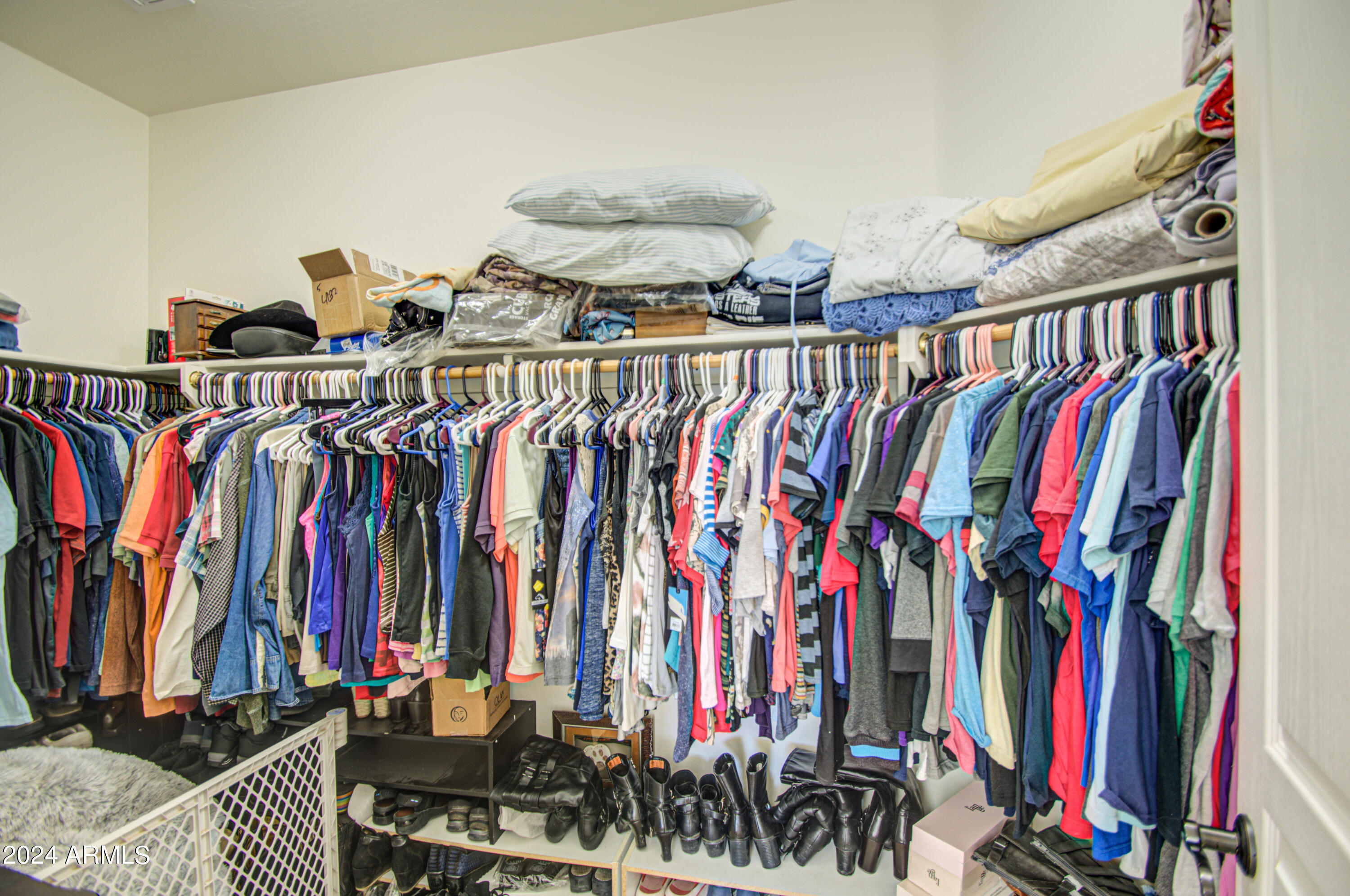 731 E PASTURE CANYON Drive