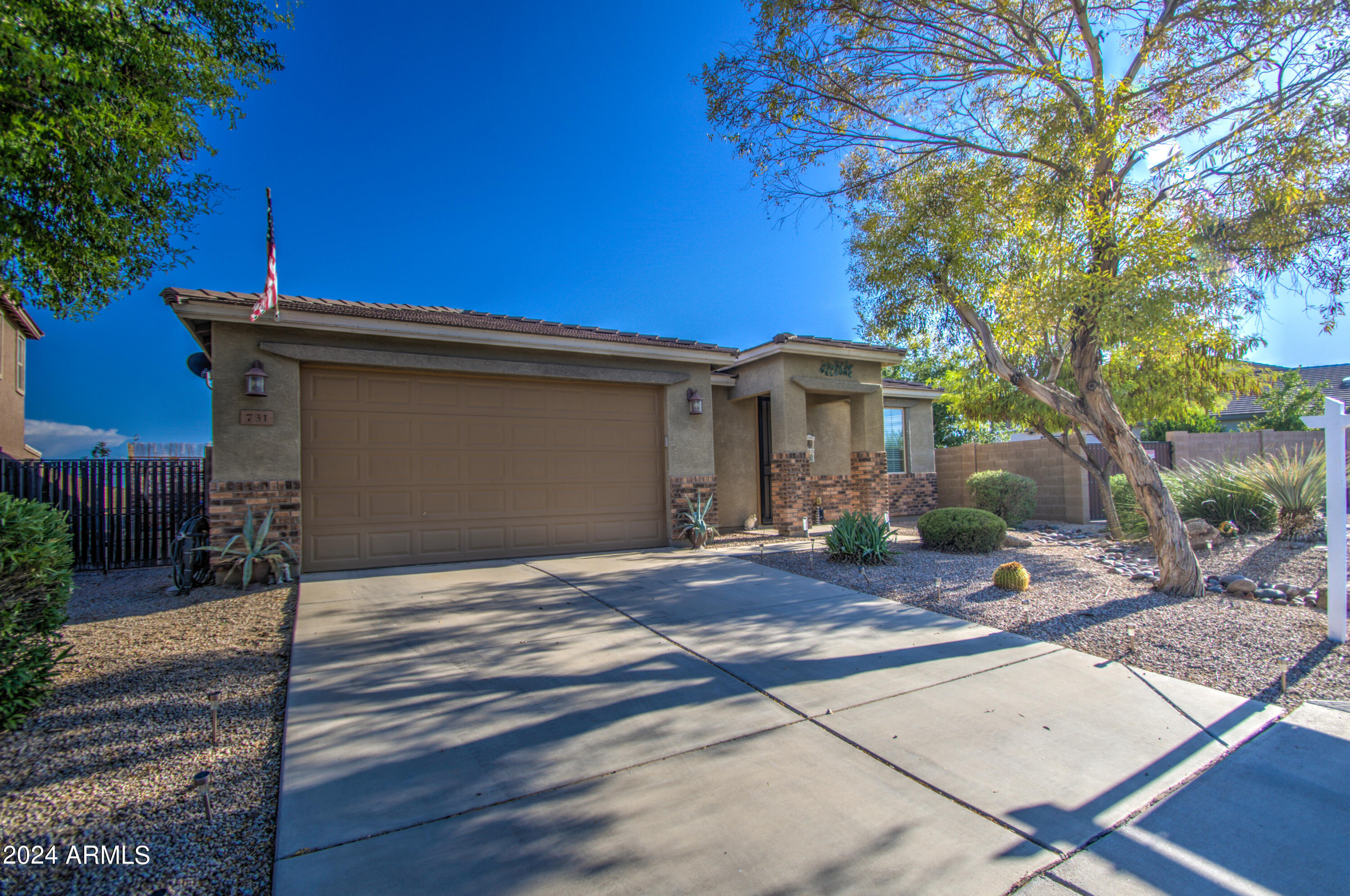 731 E PASTURE CANYON Drive