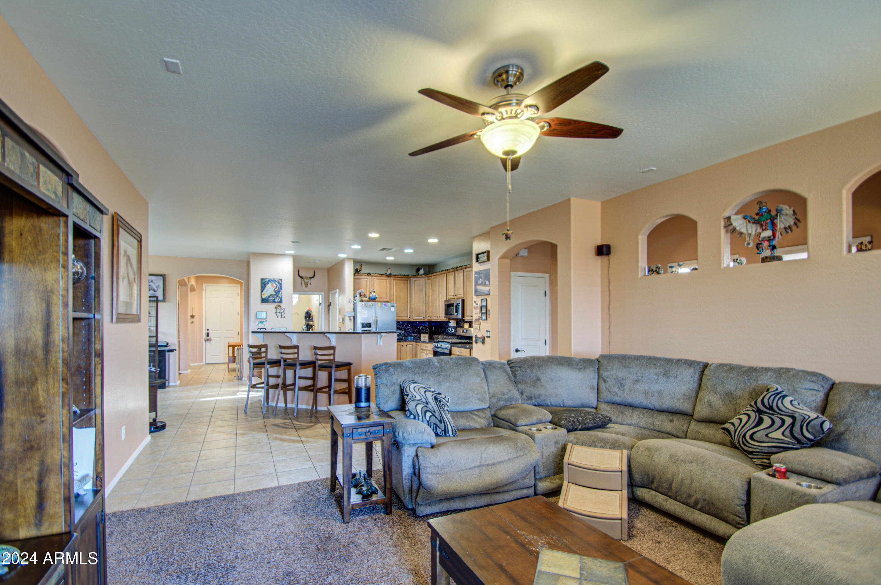 731 E PASTURE CANYON Drive