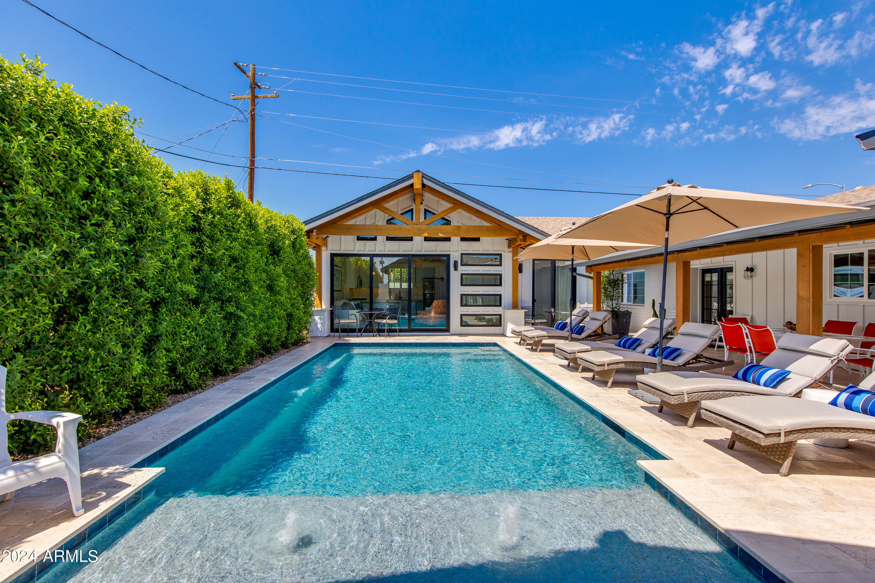 8201 E Sheridan Street