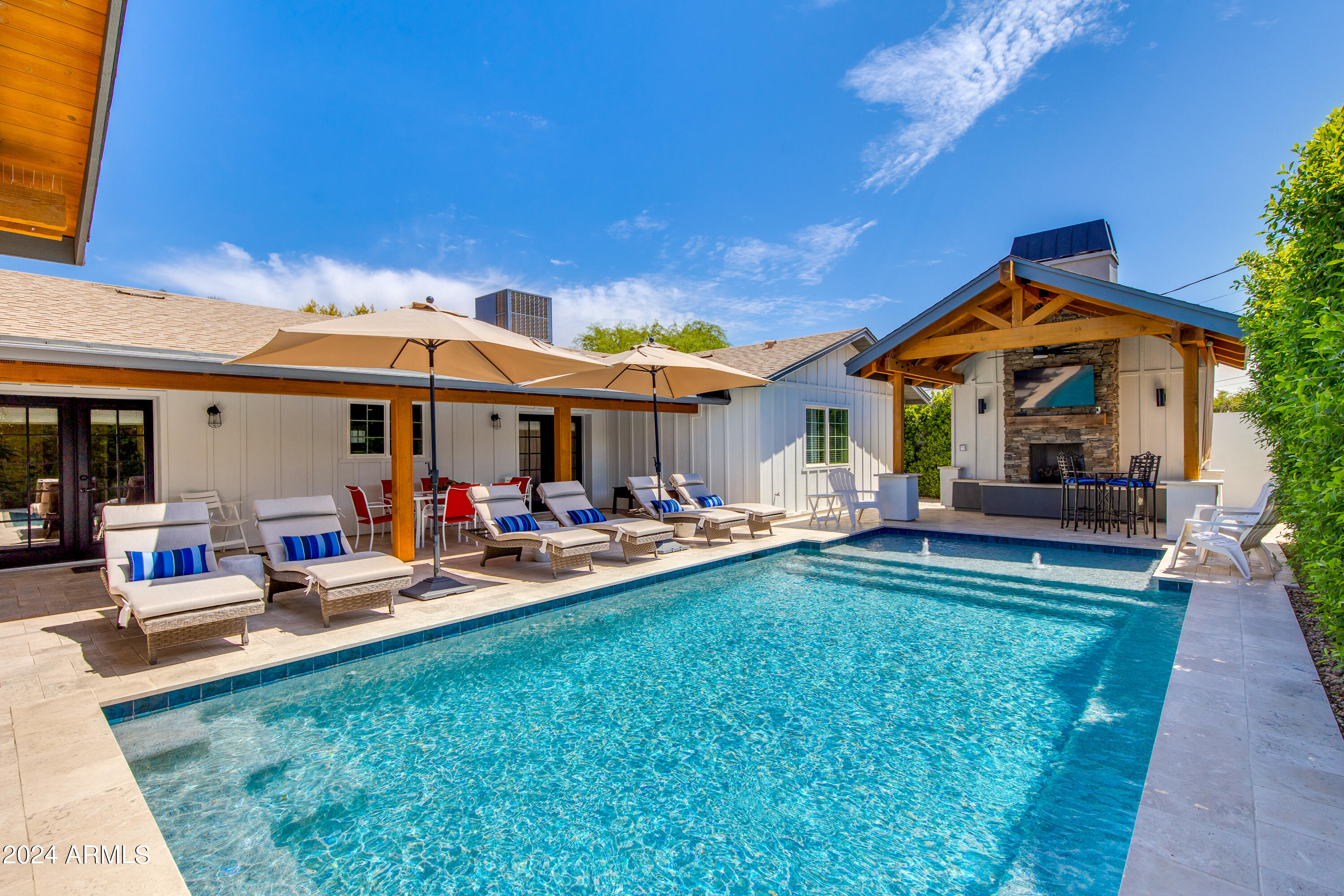 8201 E Sheridan Street