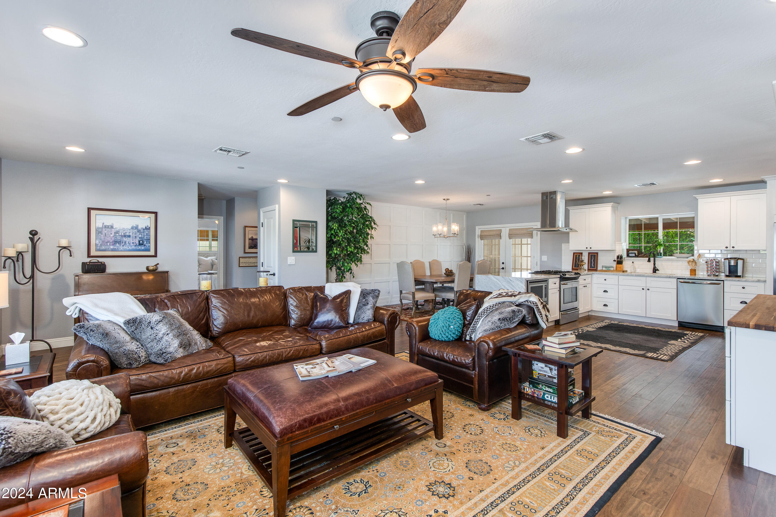 8201 E Sheridan Street