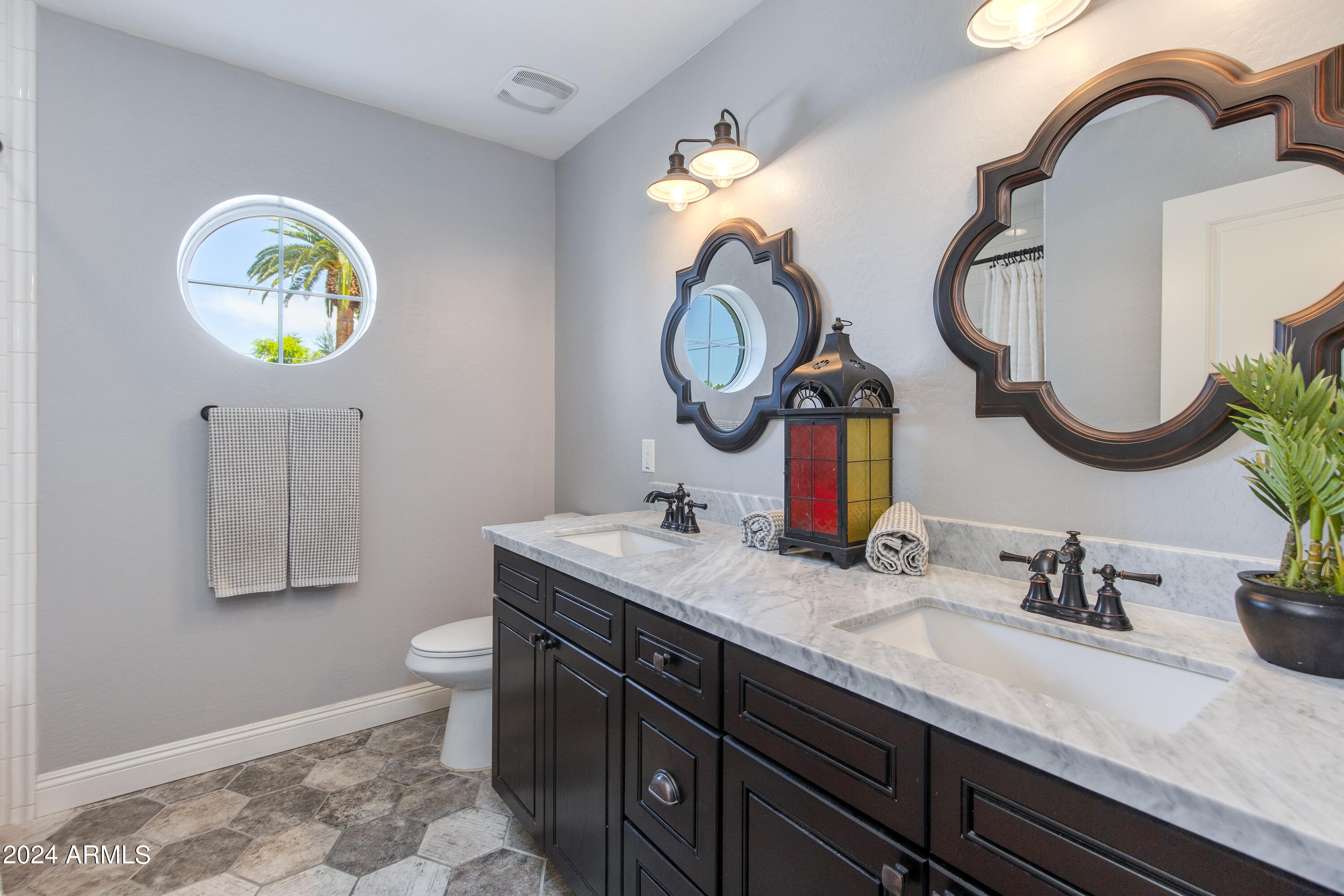 8201 E Sheridan Street