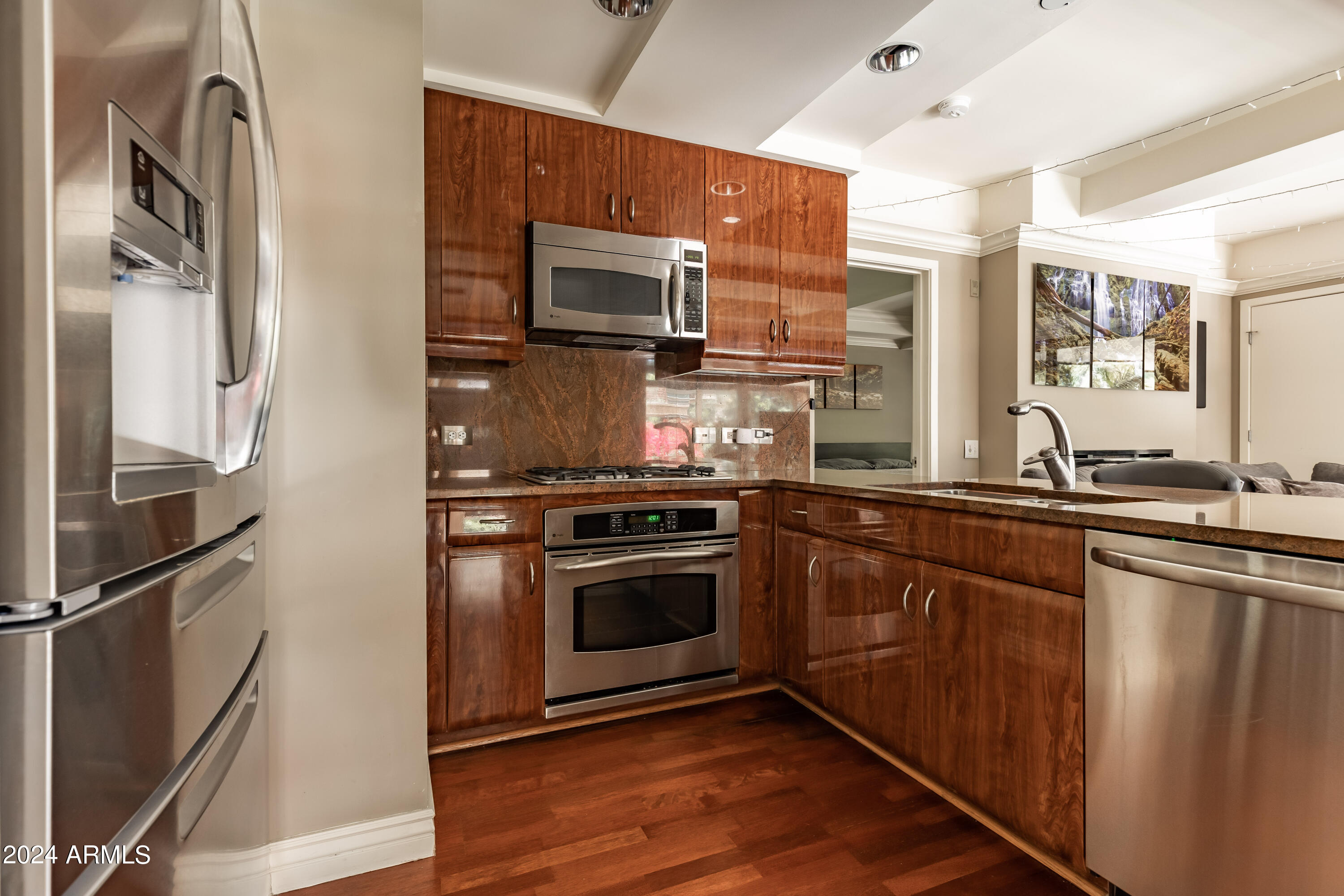 7141 E RANCHO VISTA Drive, 2011