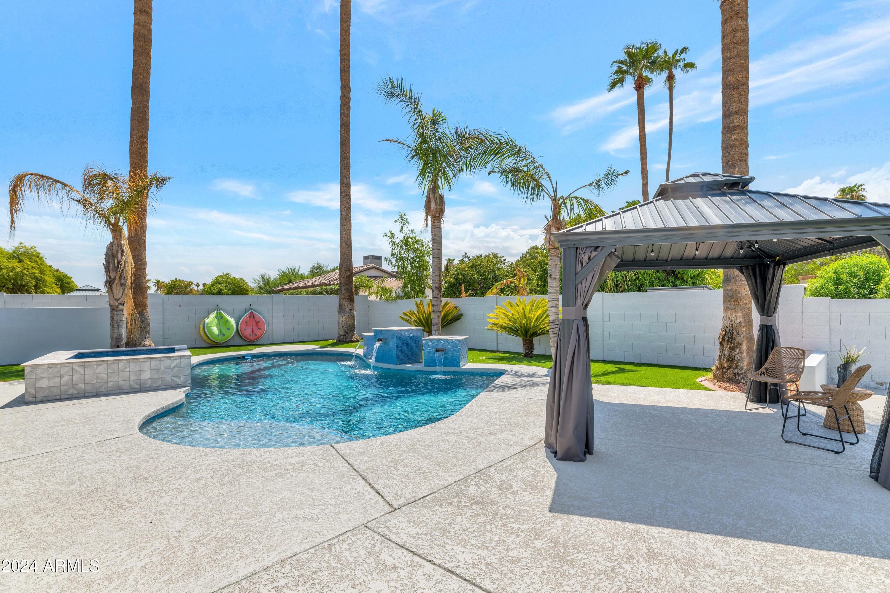 5949 E LARKSPUR Drive