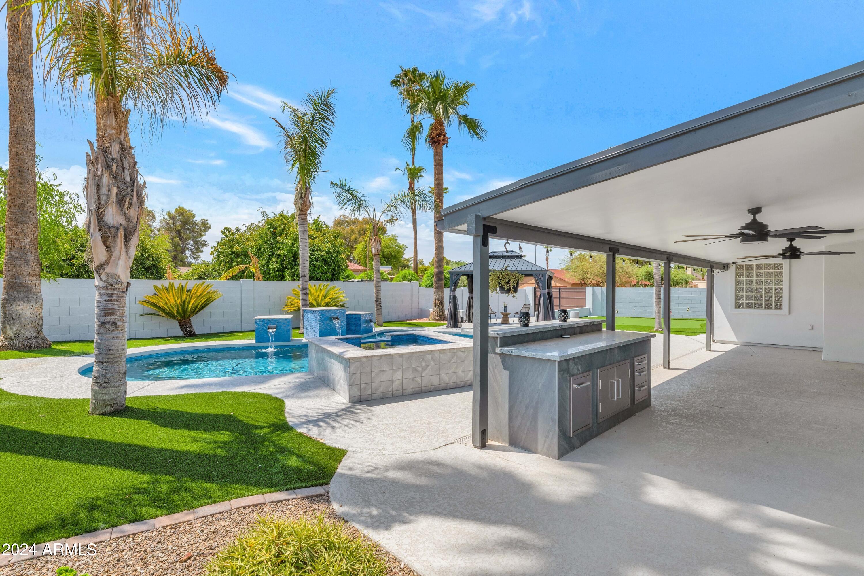 5949 E LARKSPUR Drive