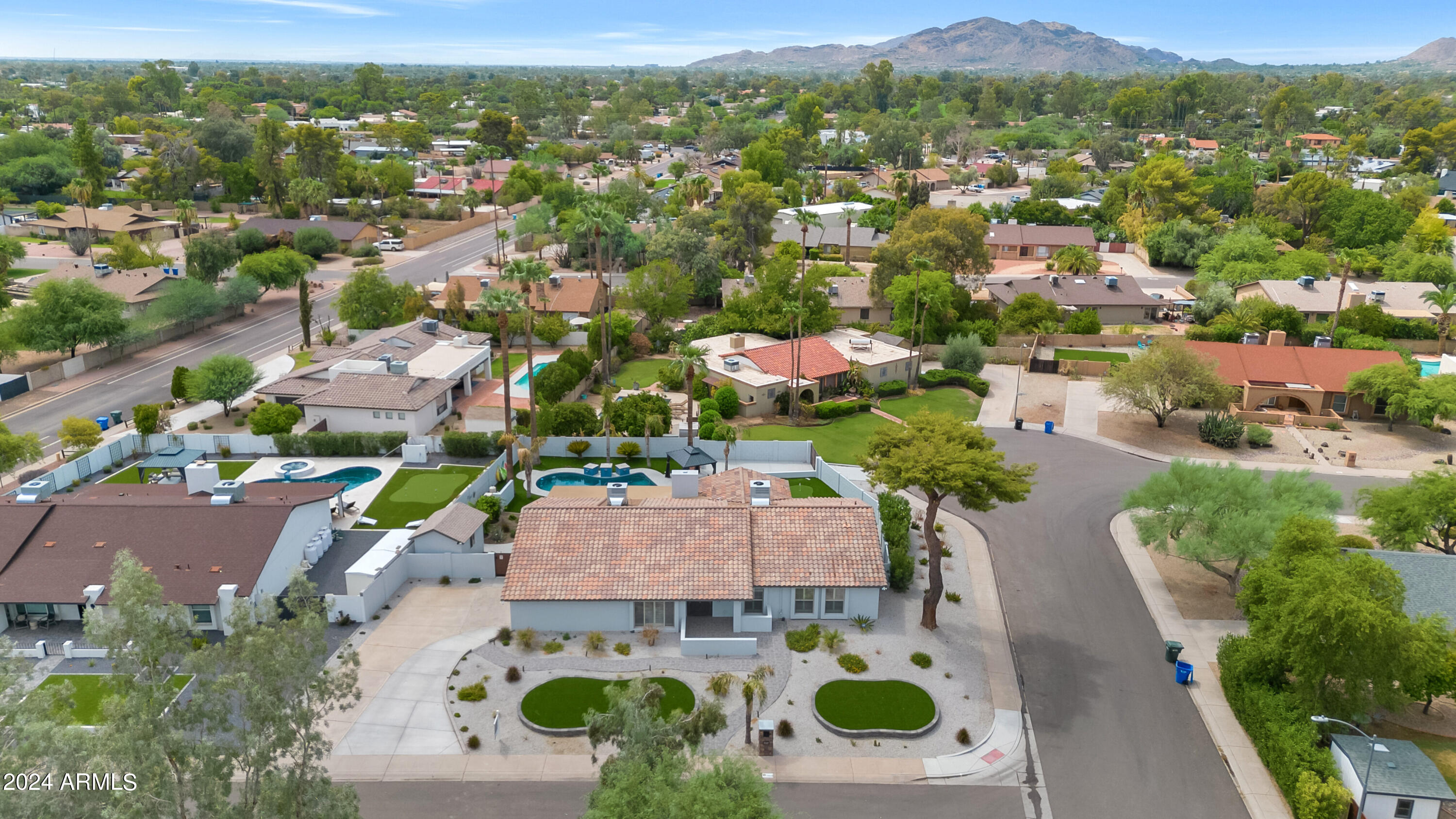 5949 E LARKSPUR Drive