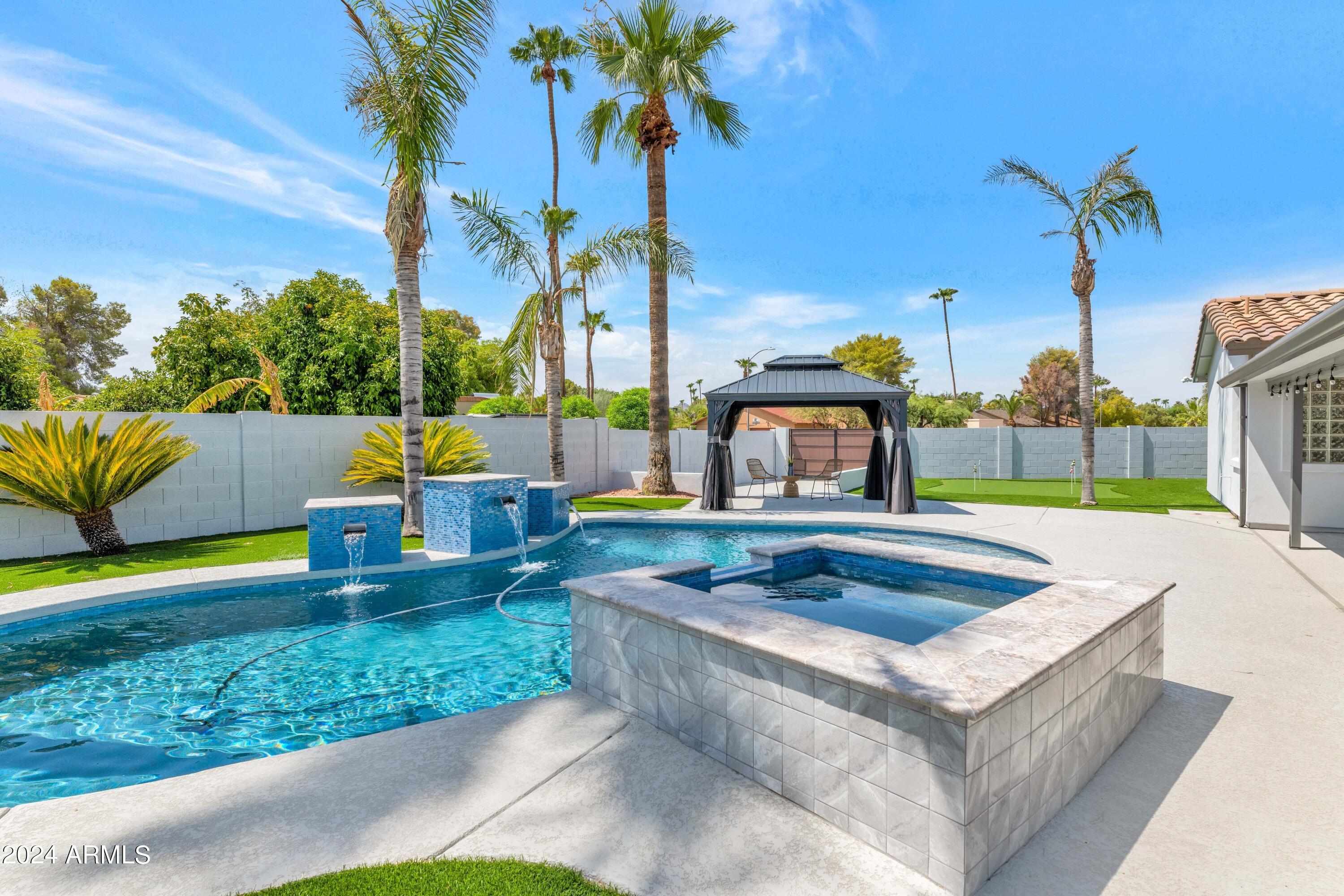 5949 E LARKSPUR Drive