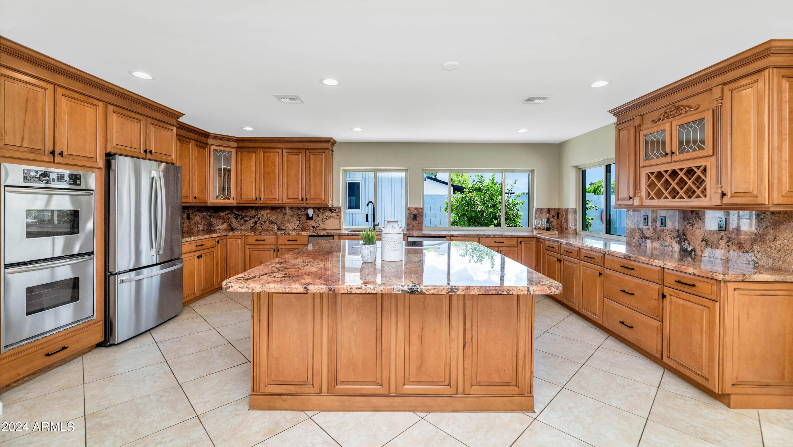 5949 E LARKSPUR Drive