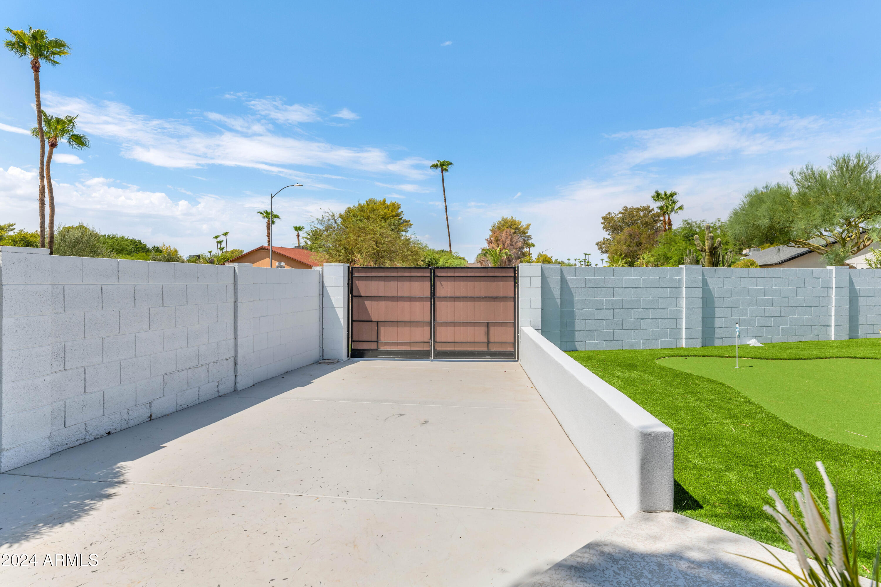 5949 E LARKSPUR Drive