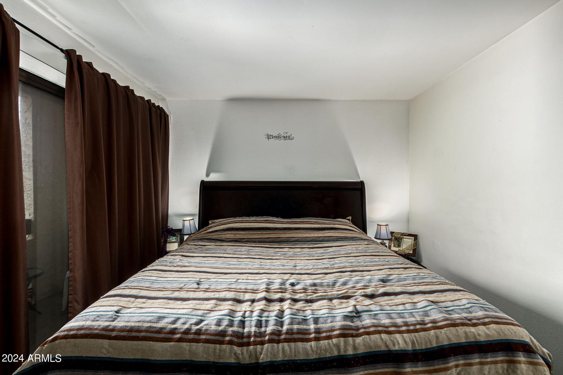 2165 E UNIVERSITY Drive, 205