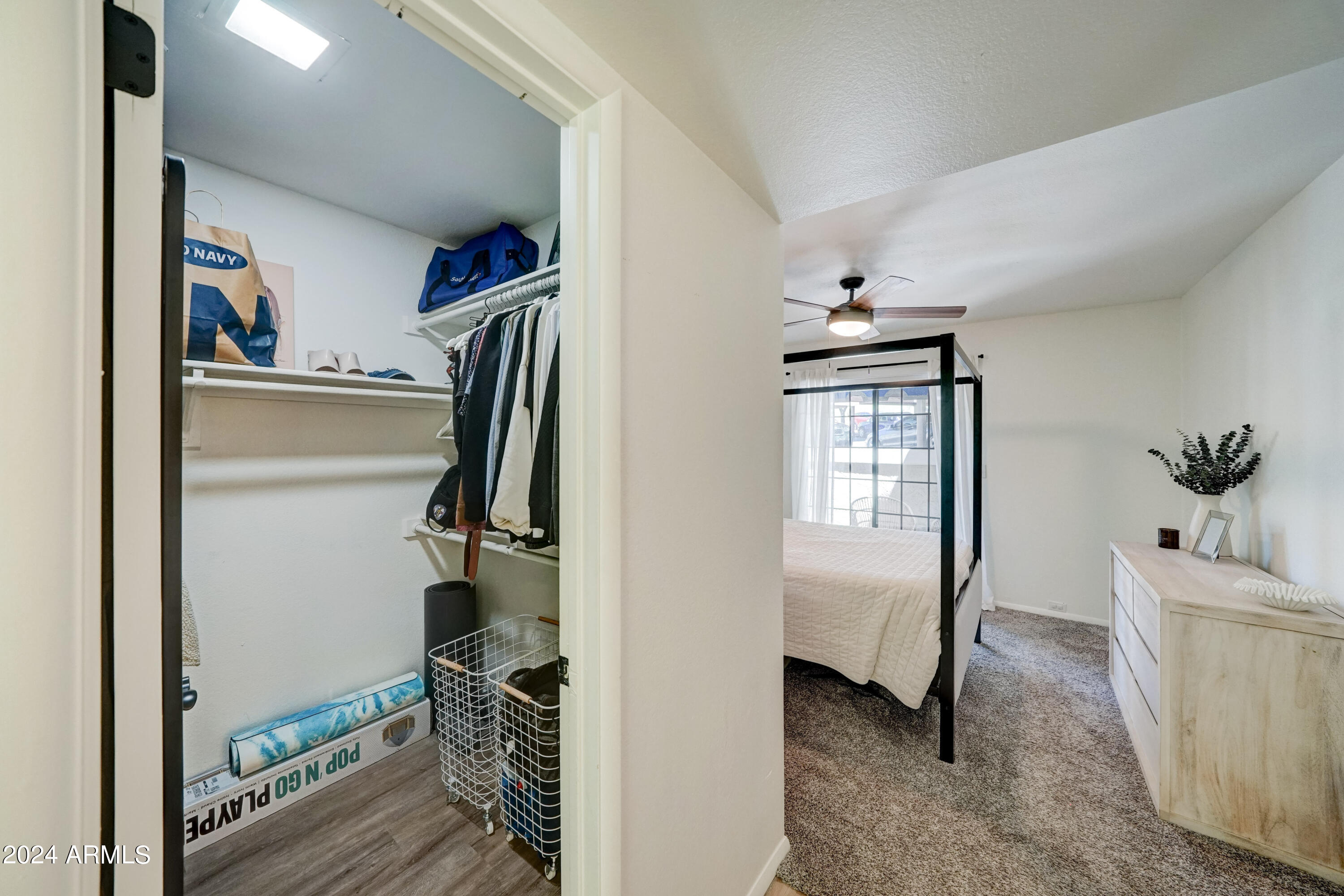 7557 N DREAMY DRAW Drive, 124