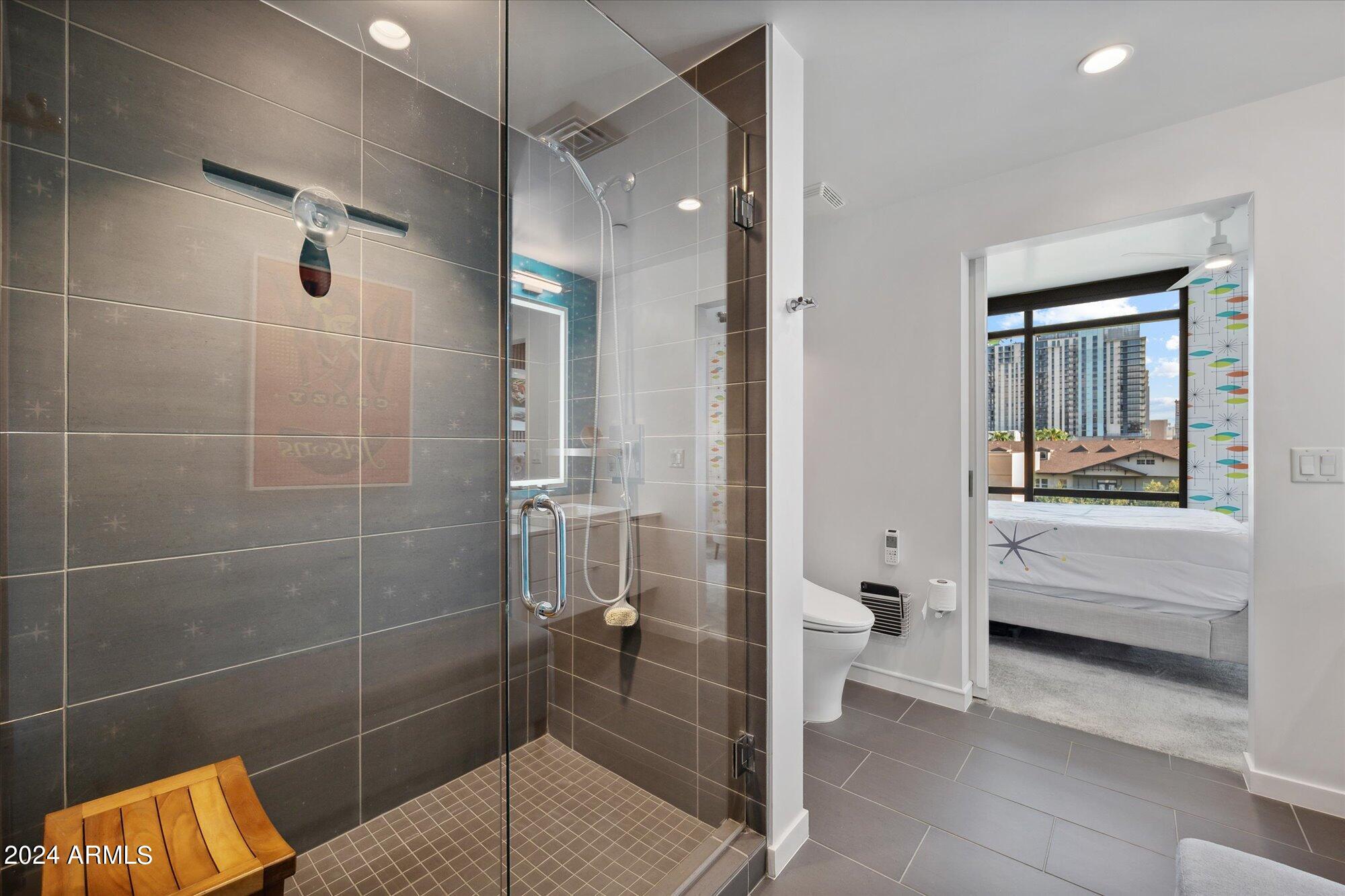 200 W Portland Street 627