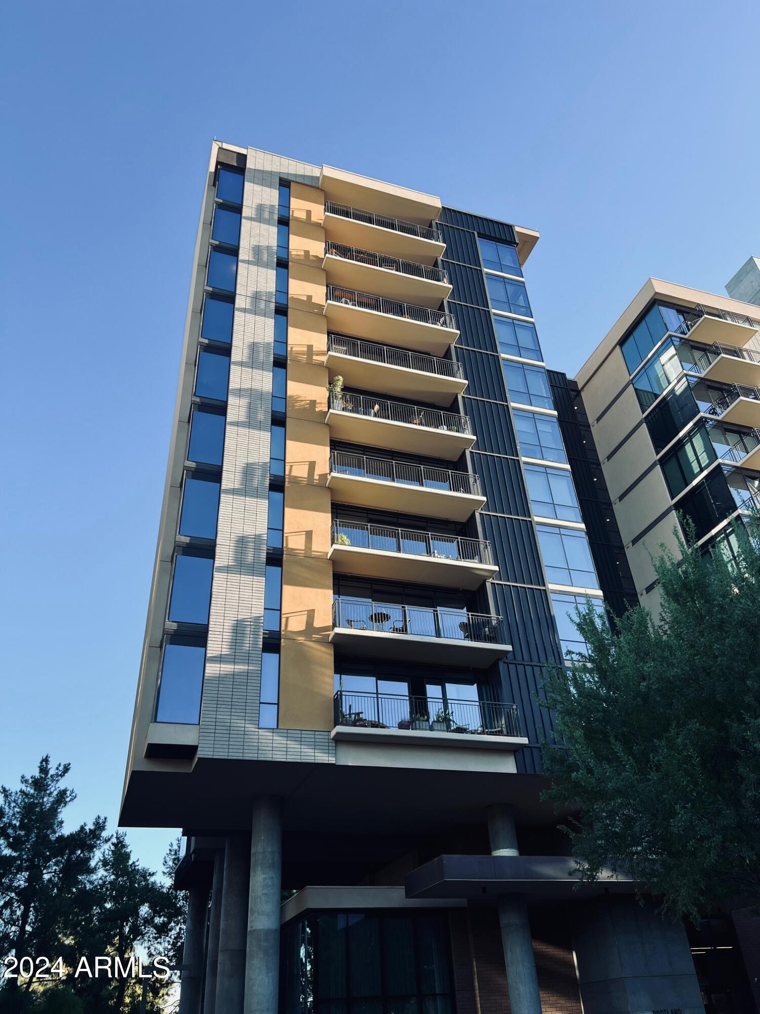 200 W Portland Street 627