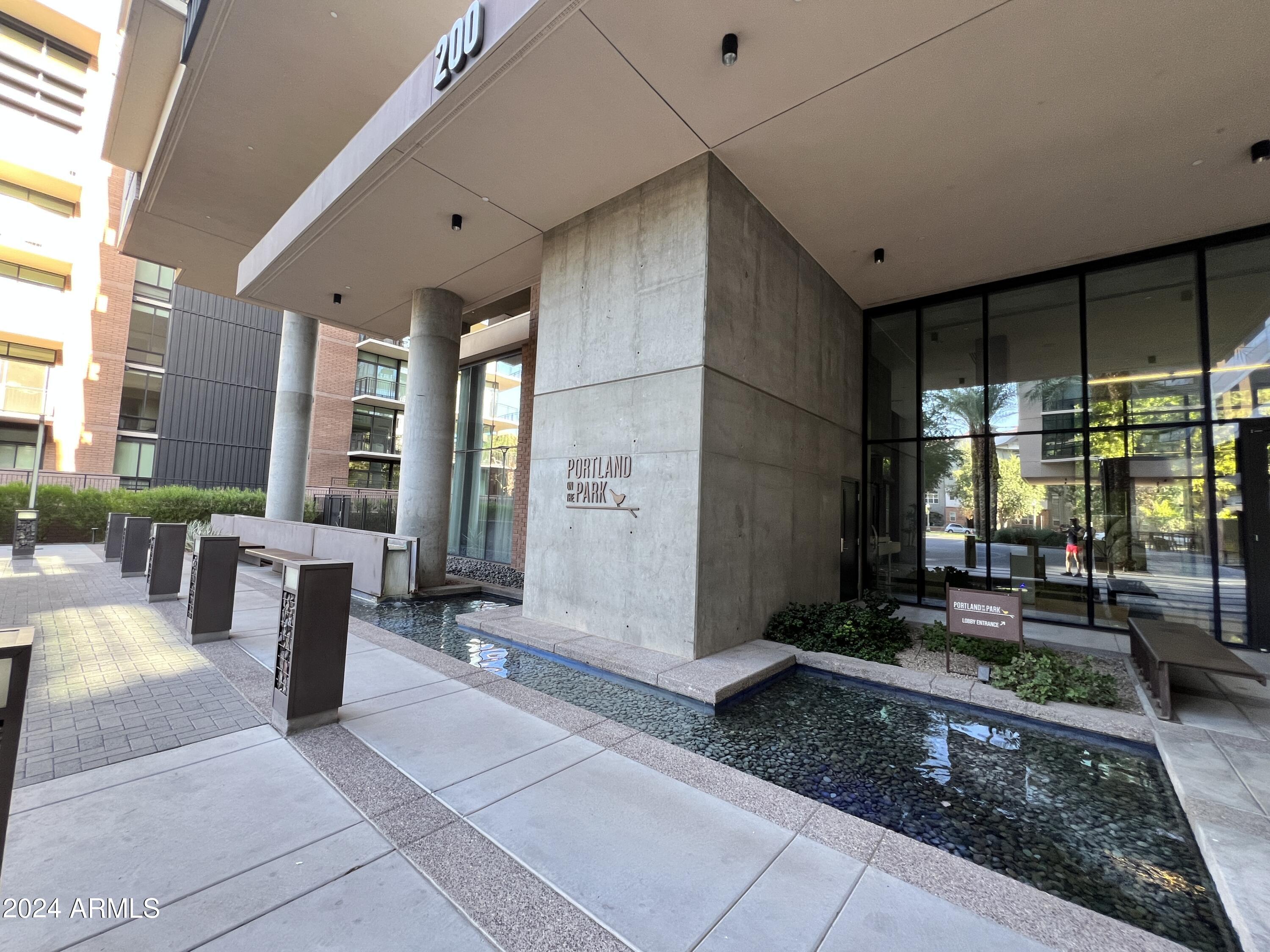 200 W Portland Street 627