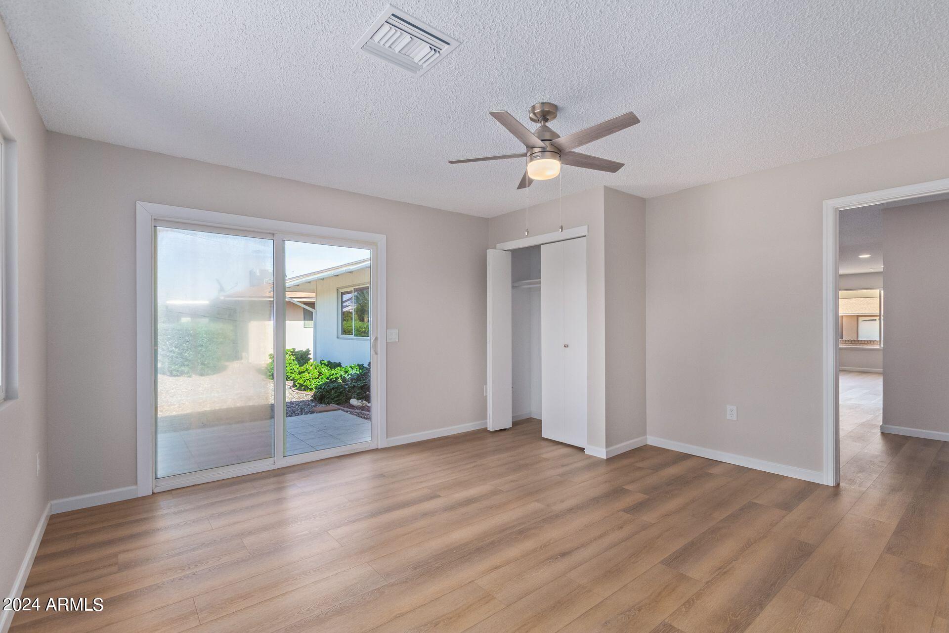 12432 W SPRING RIDGE Drive
