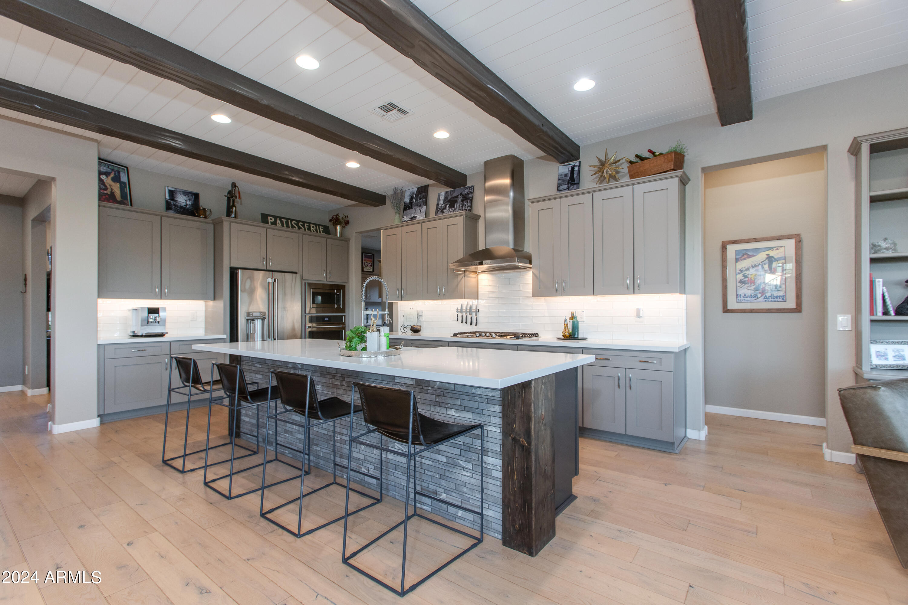 3274 MAVERICK Drive