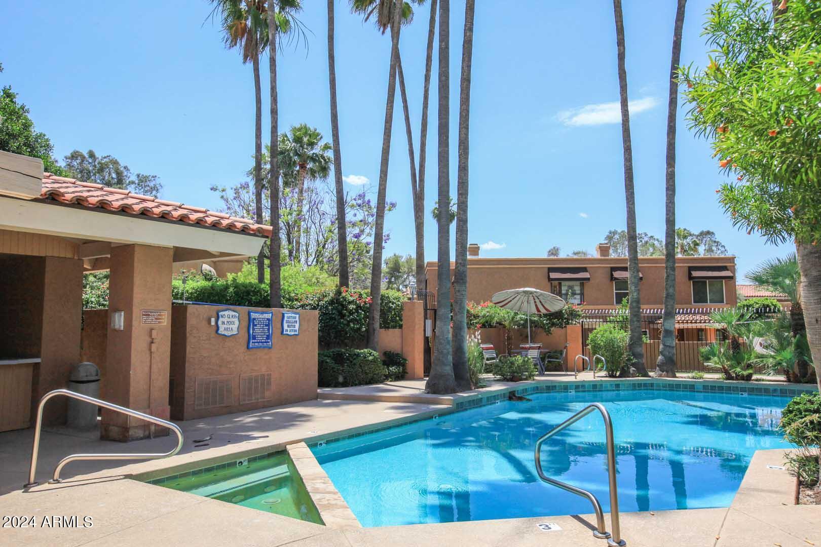 10422 N 11TH Place, 3