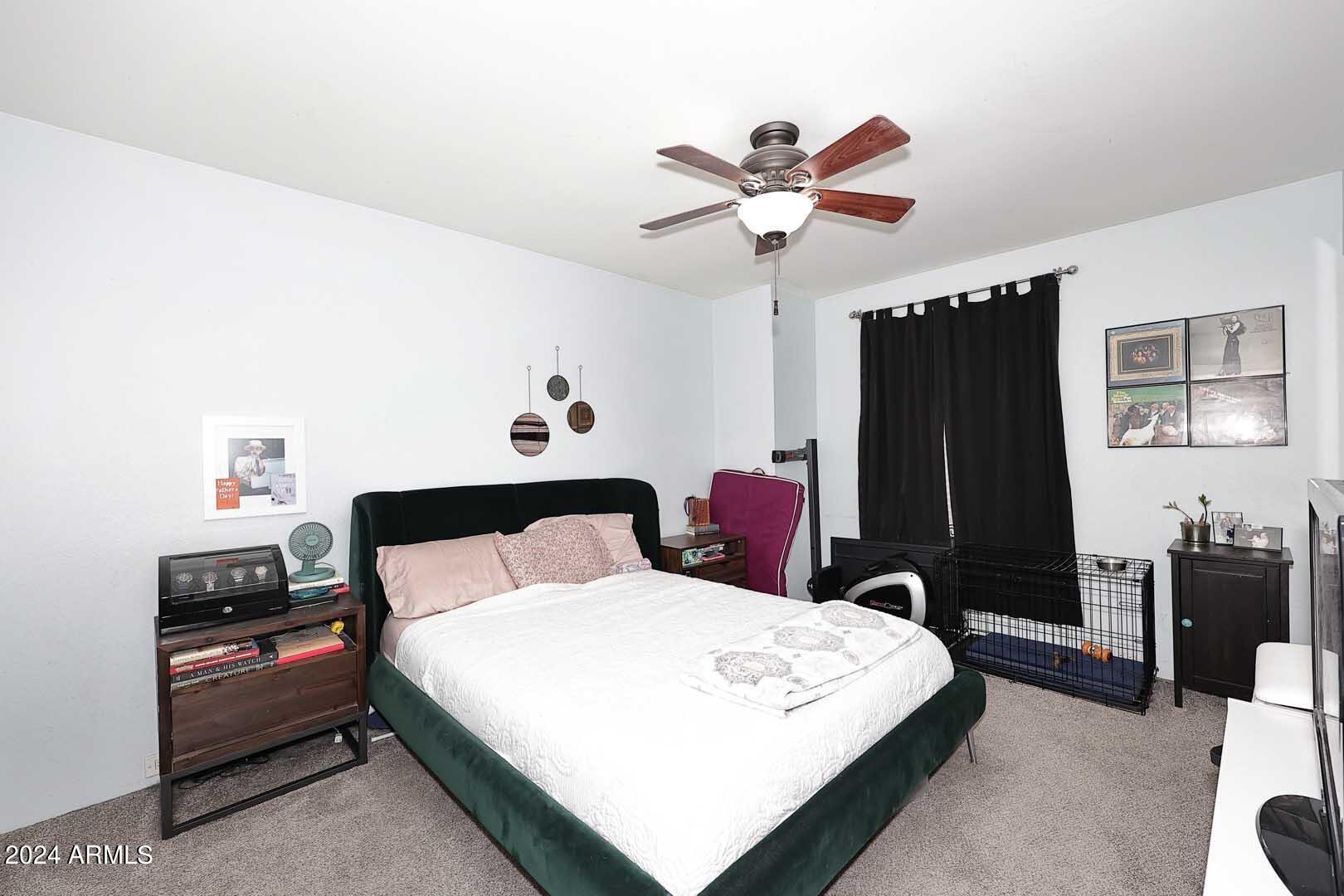 10422 N 11TH Place, 3