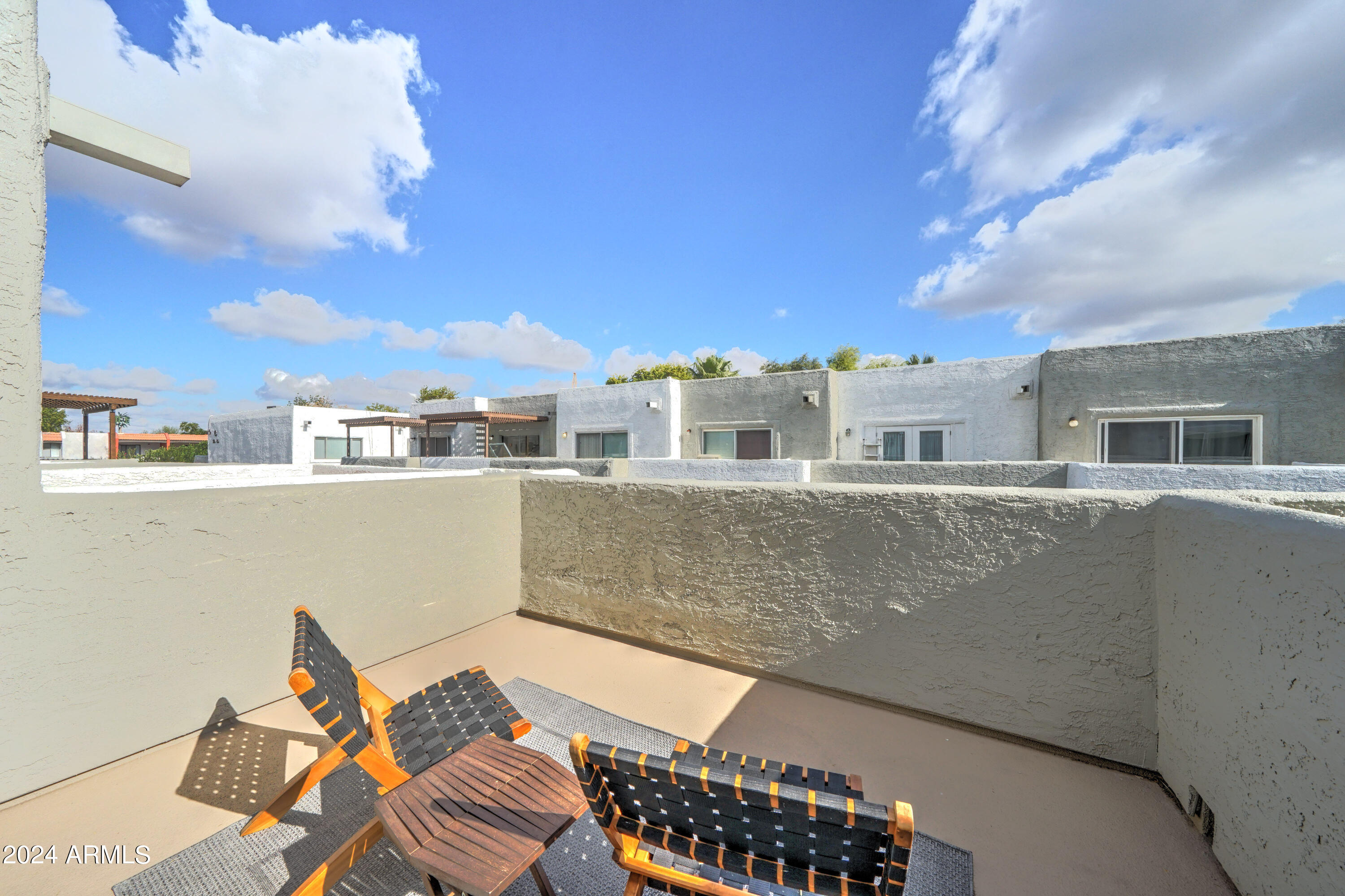 122 S Hardy Drive, 38