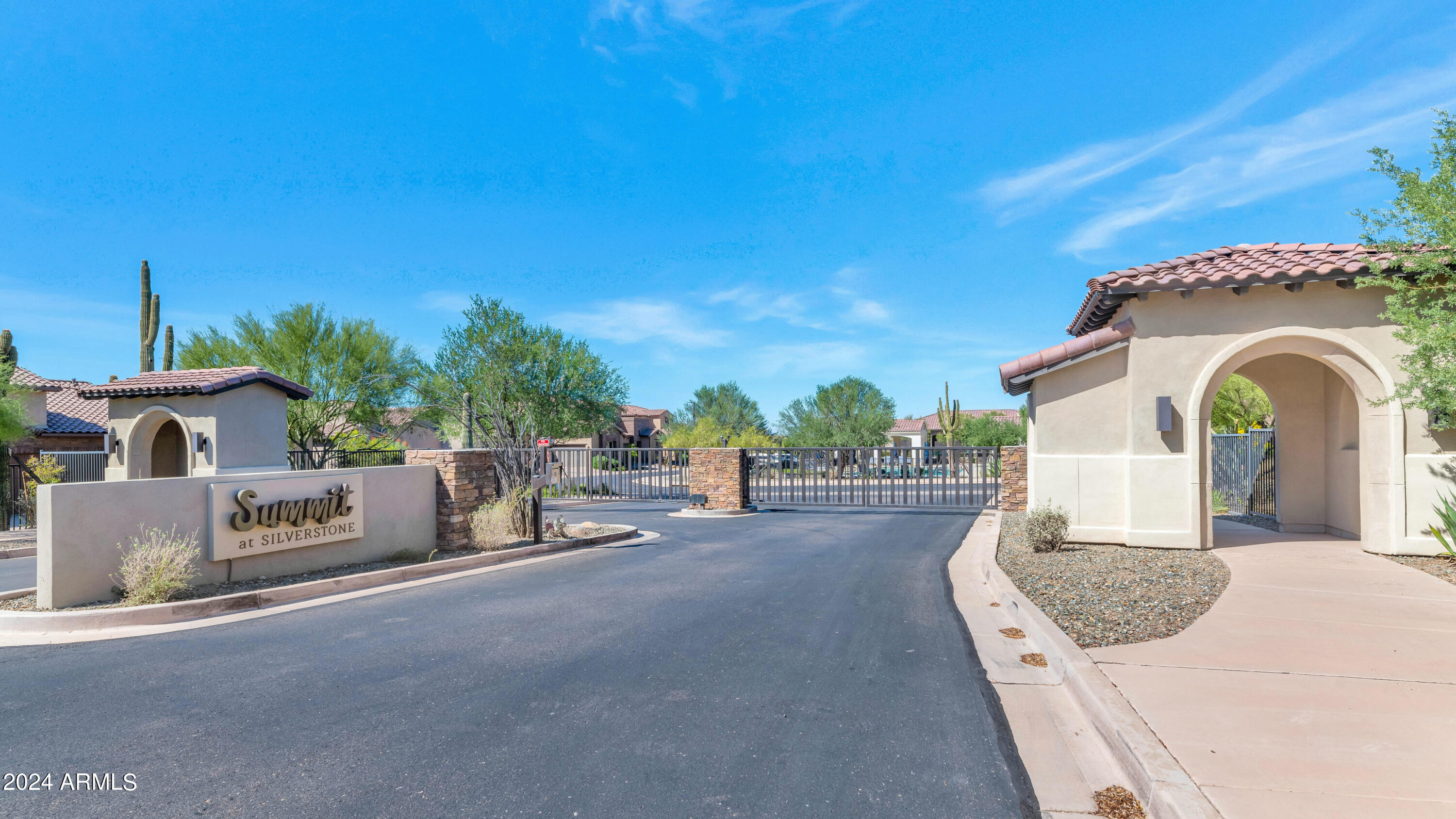 7487 E CASITAS DEL RIO Drive