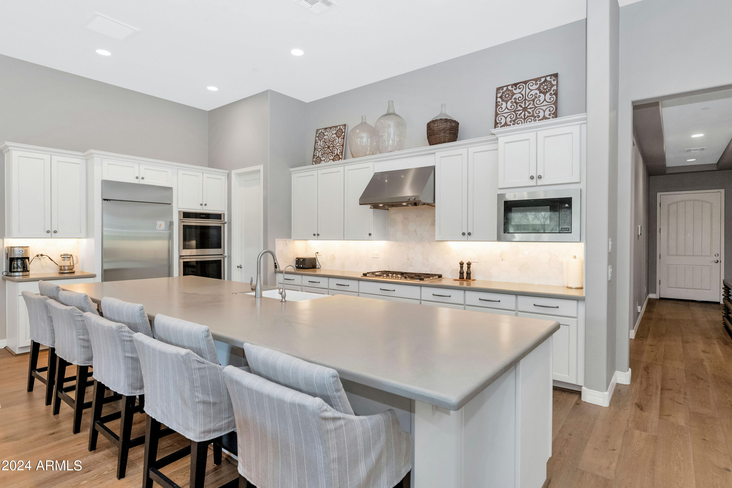 7487 E CASITAS DEL RIO Drive