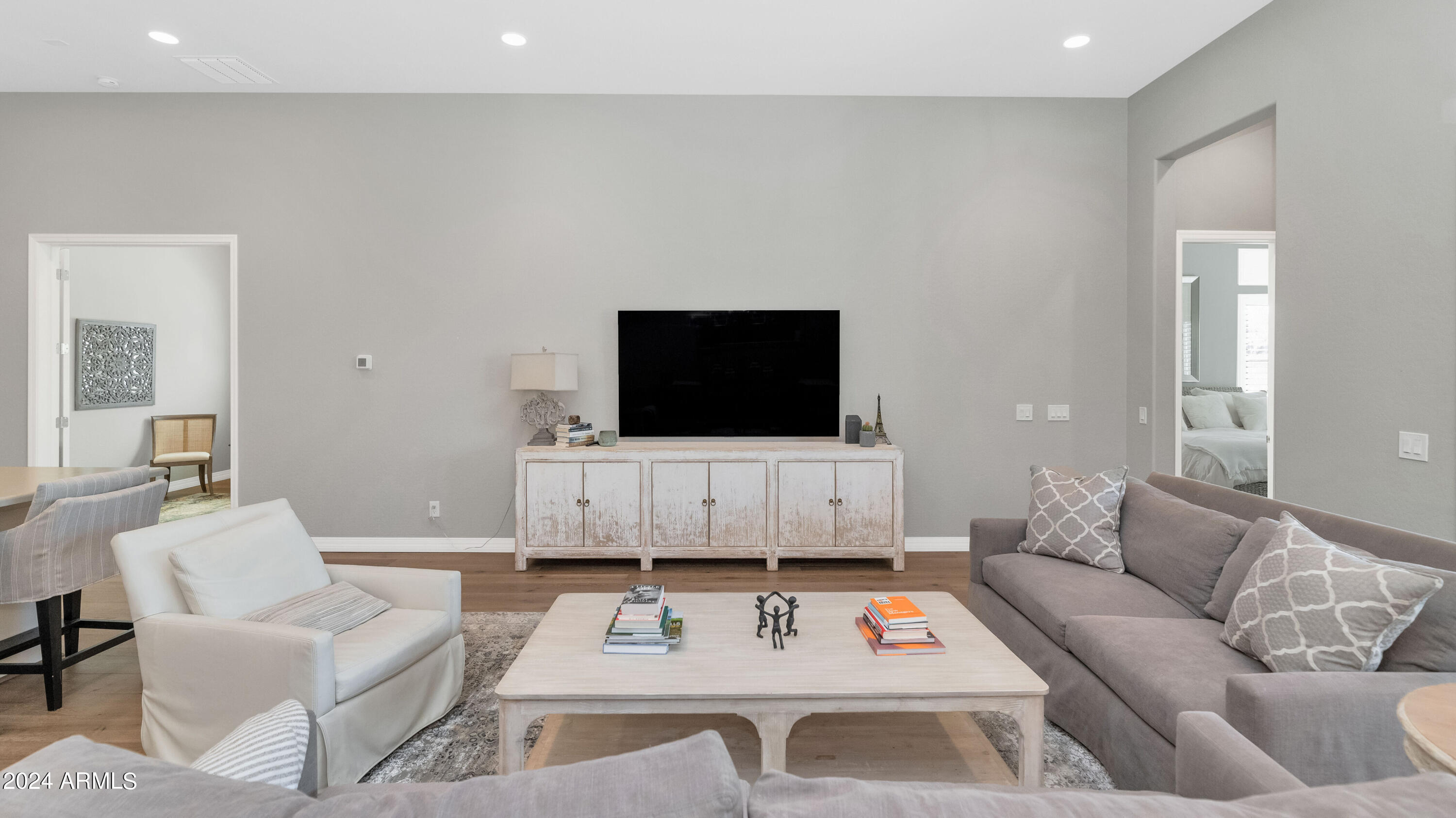 7487 E CASITAS DEL RIO Drive