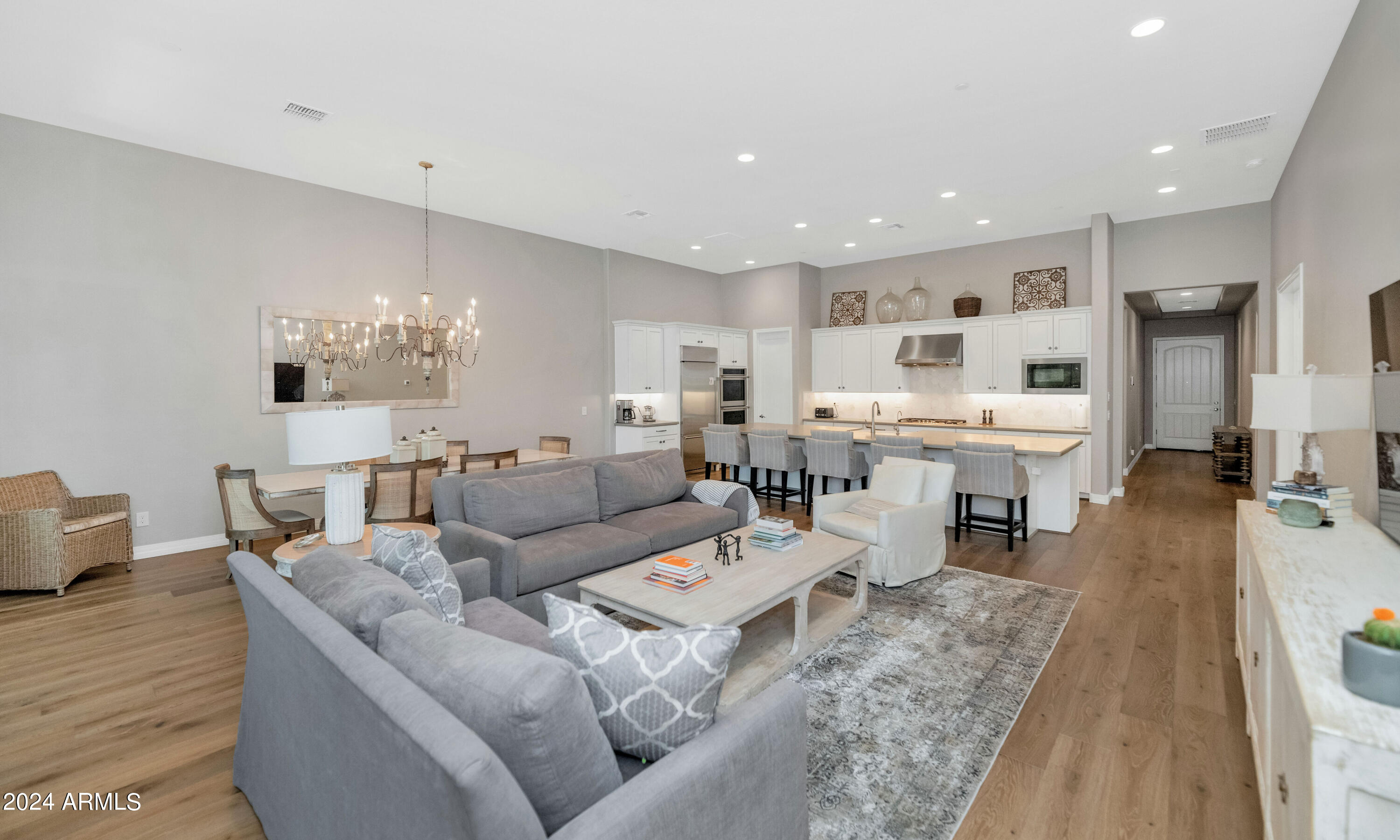 7487 E CASITAS DEL RIO Drive