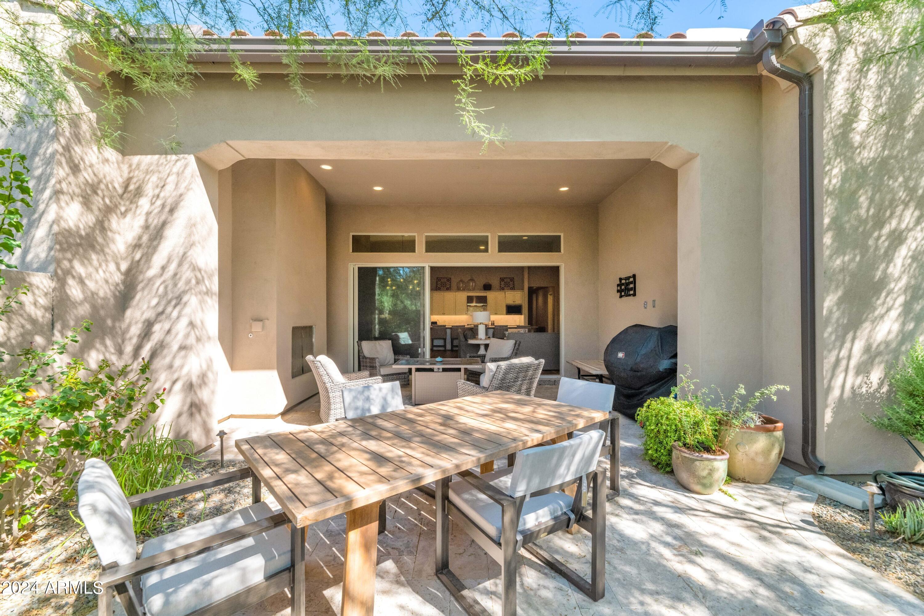 7487 E CASITAS DEL RIO Drive