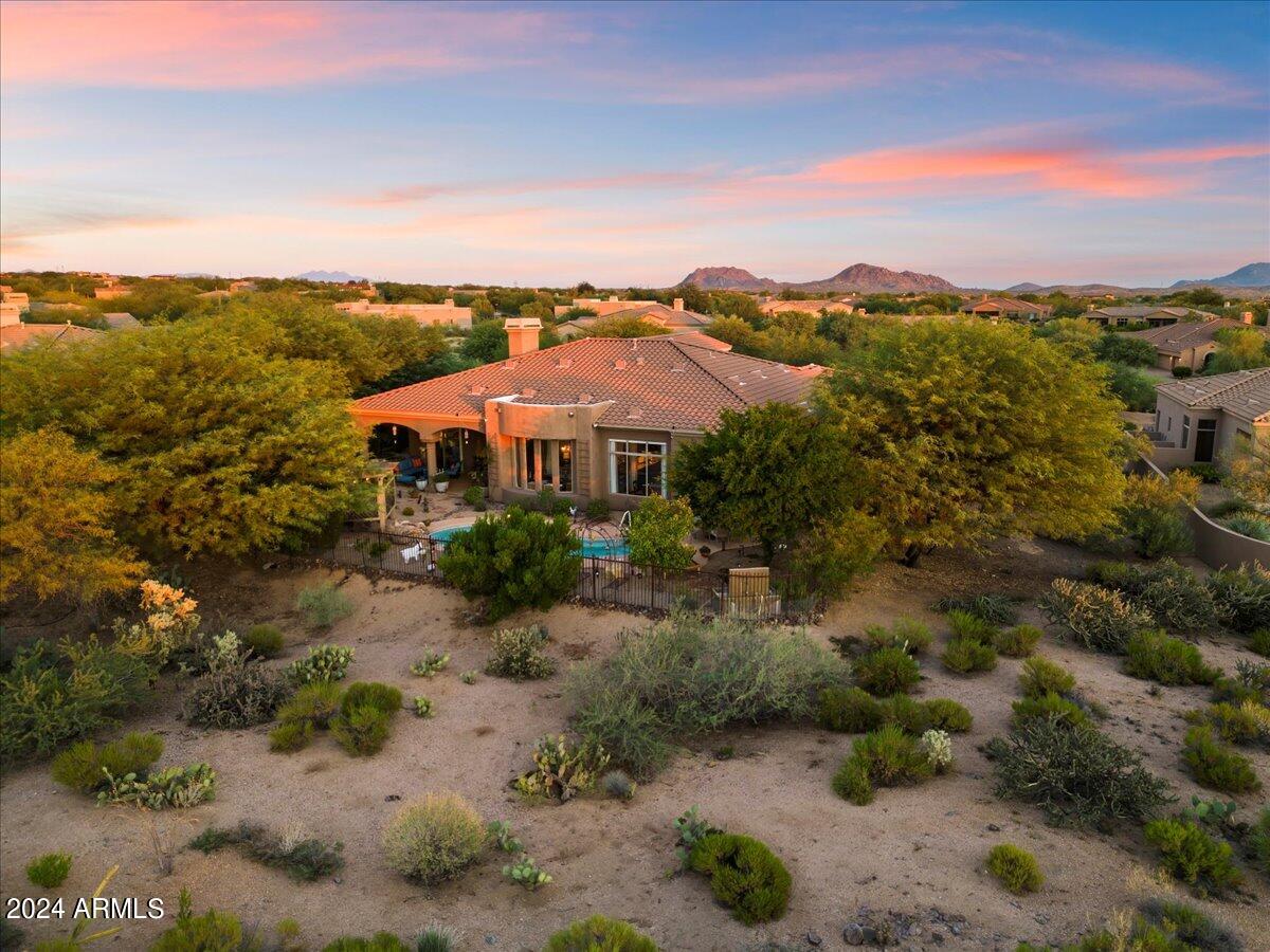 10154 E HAPPY HOLLOW Drive
