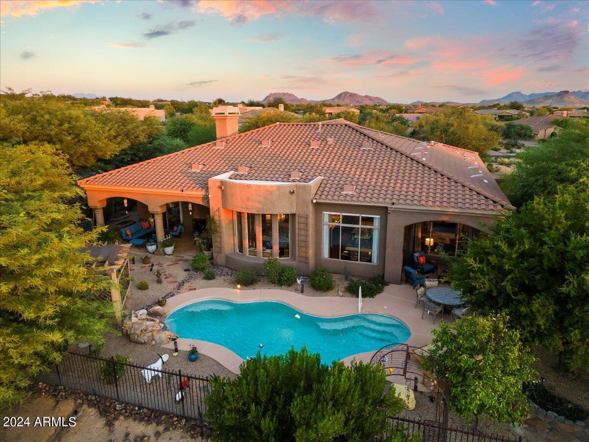 10154 E HAPPY HOLLOW Drive