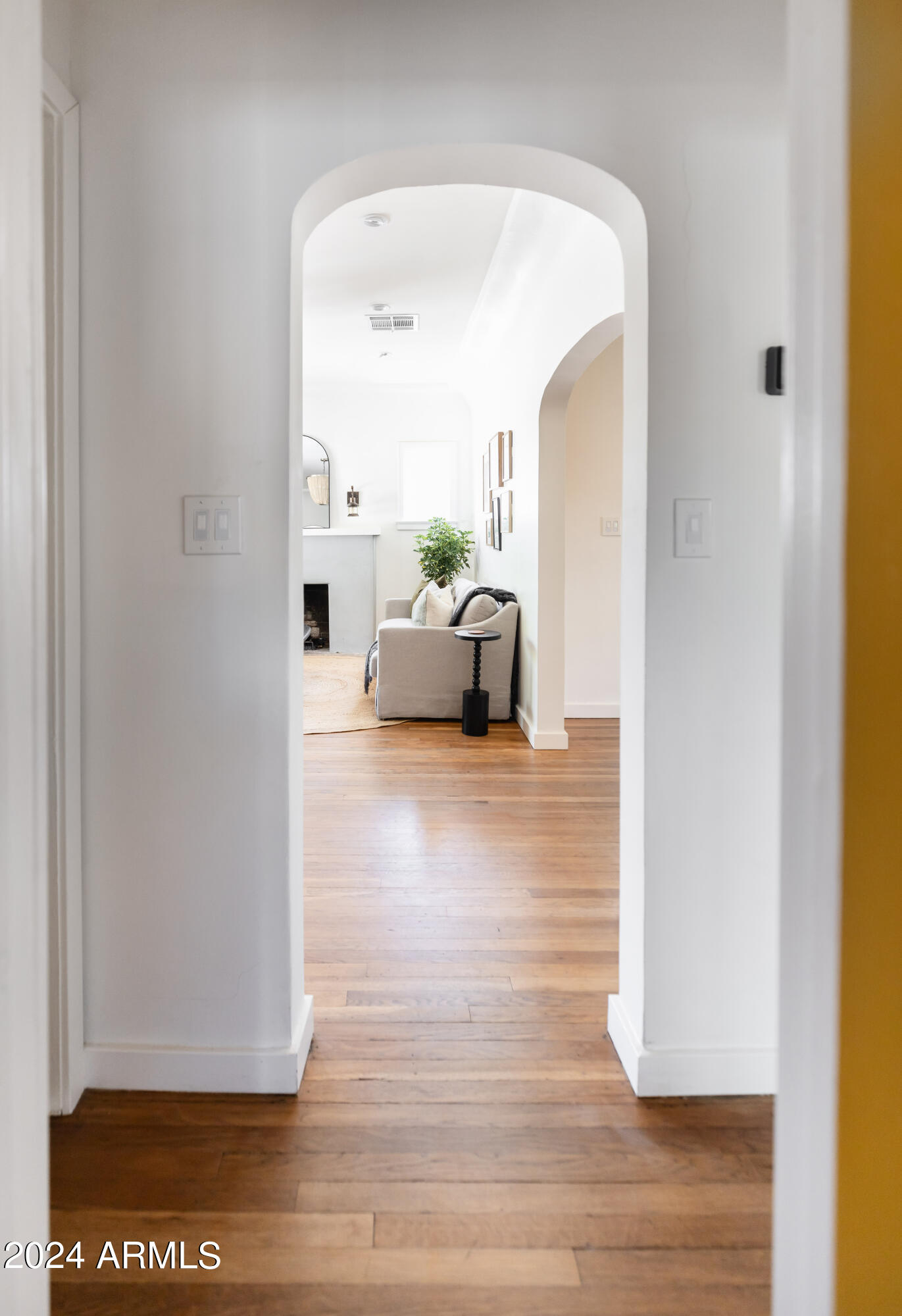 1509 W LYNWOOD Street