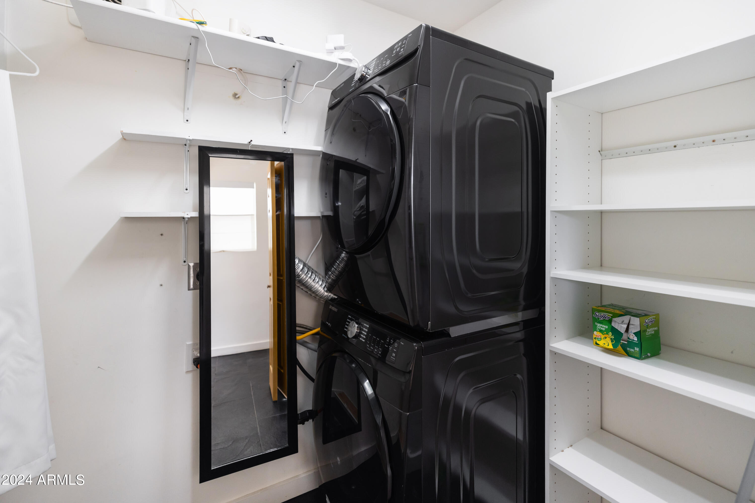 1509 W LYNWOOD Street