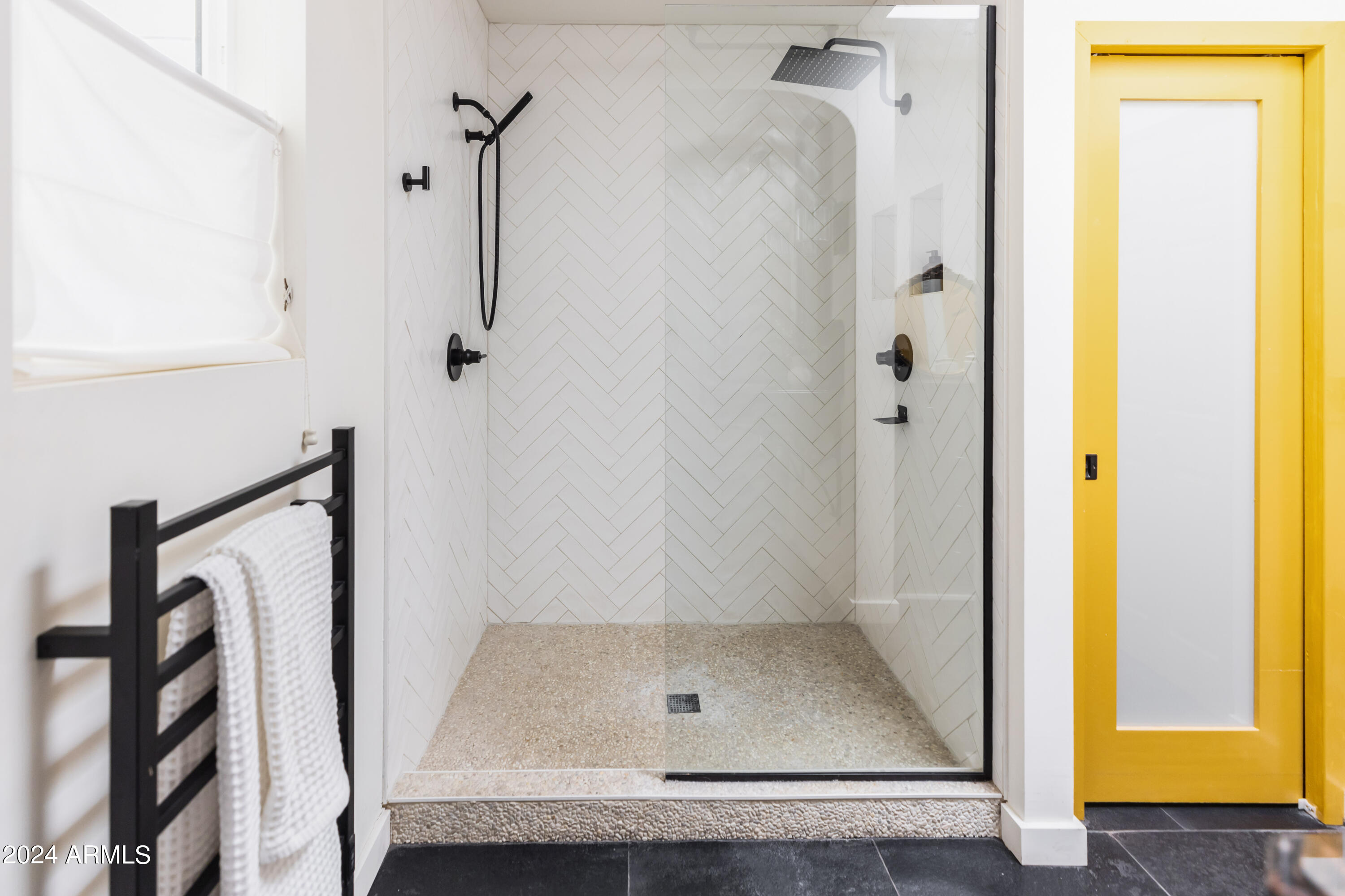 1509 W LYNWOOD Street