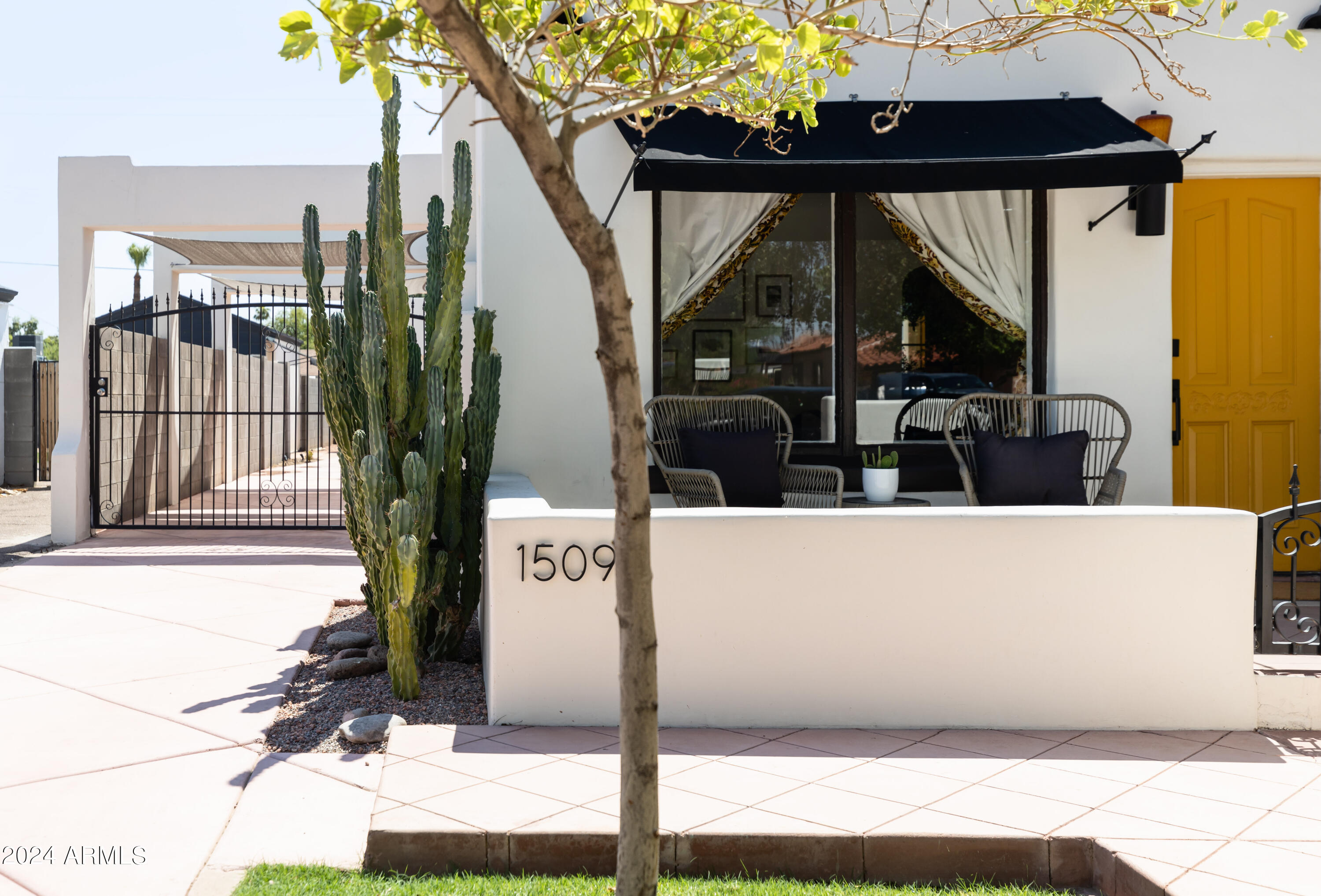 1509 W LYNWOOD Street