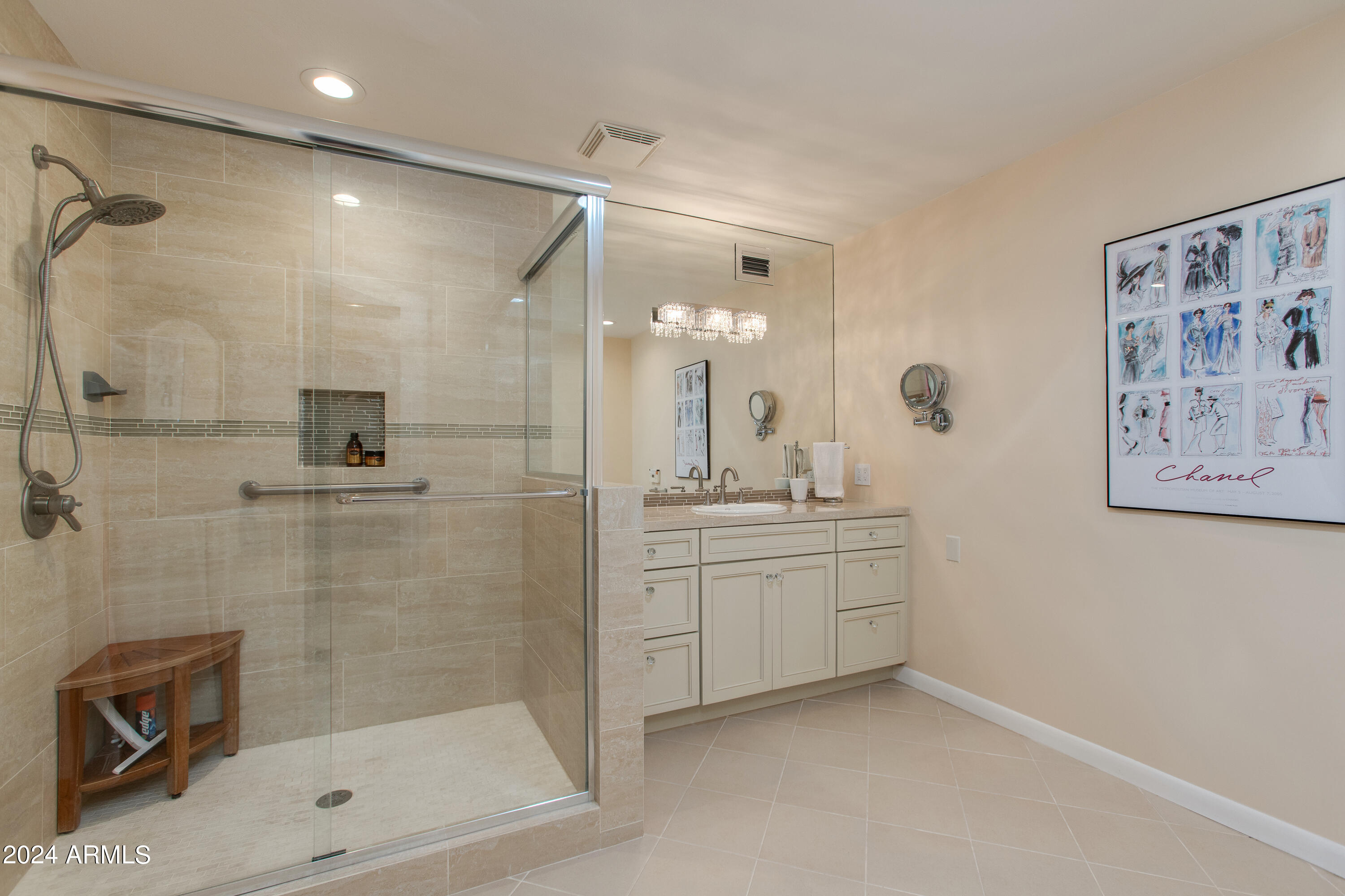 4800 N 68TH Street, 151