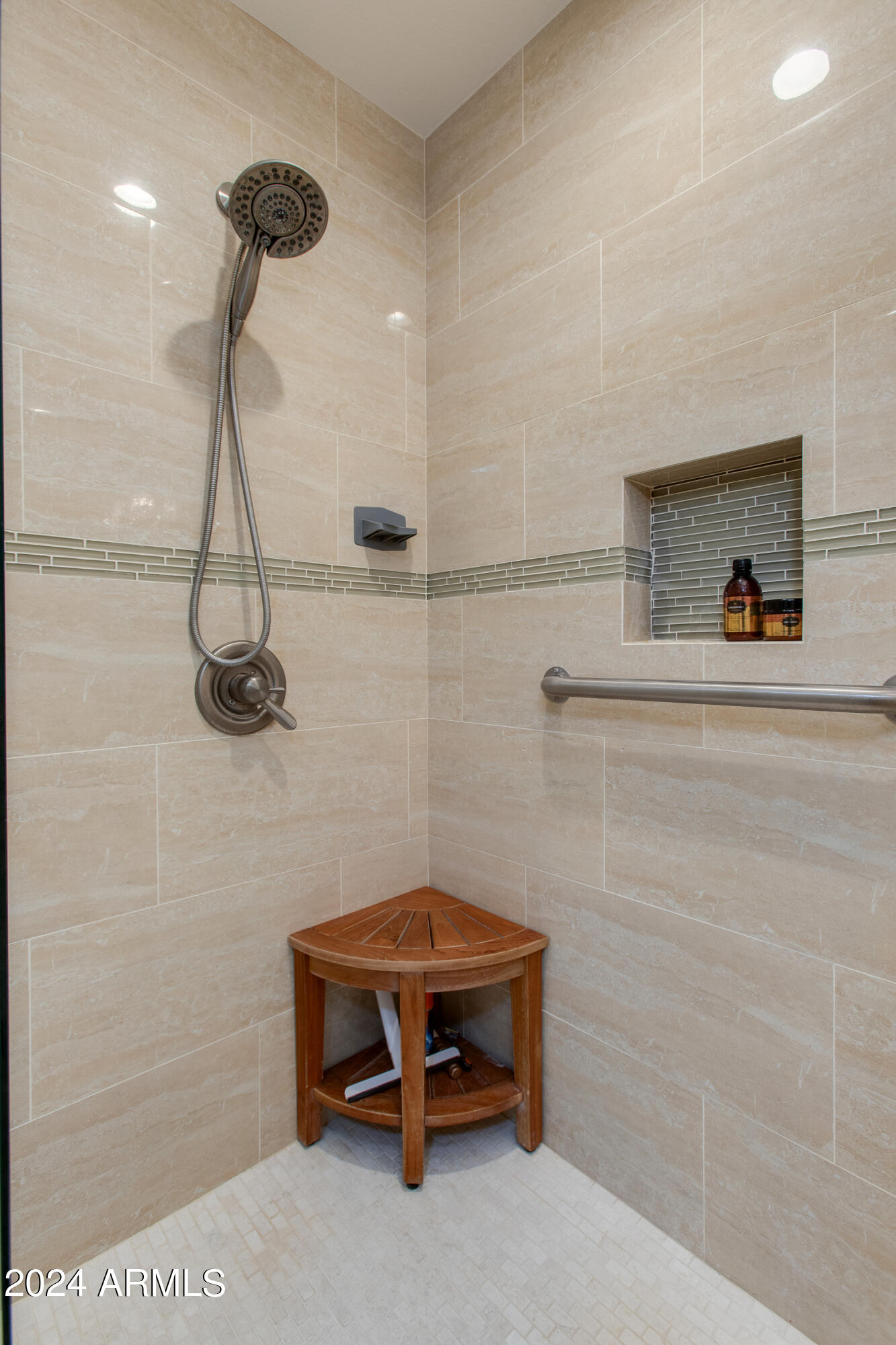 4800 N 68TH Street, 151